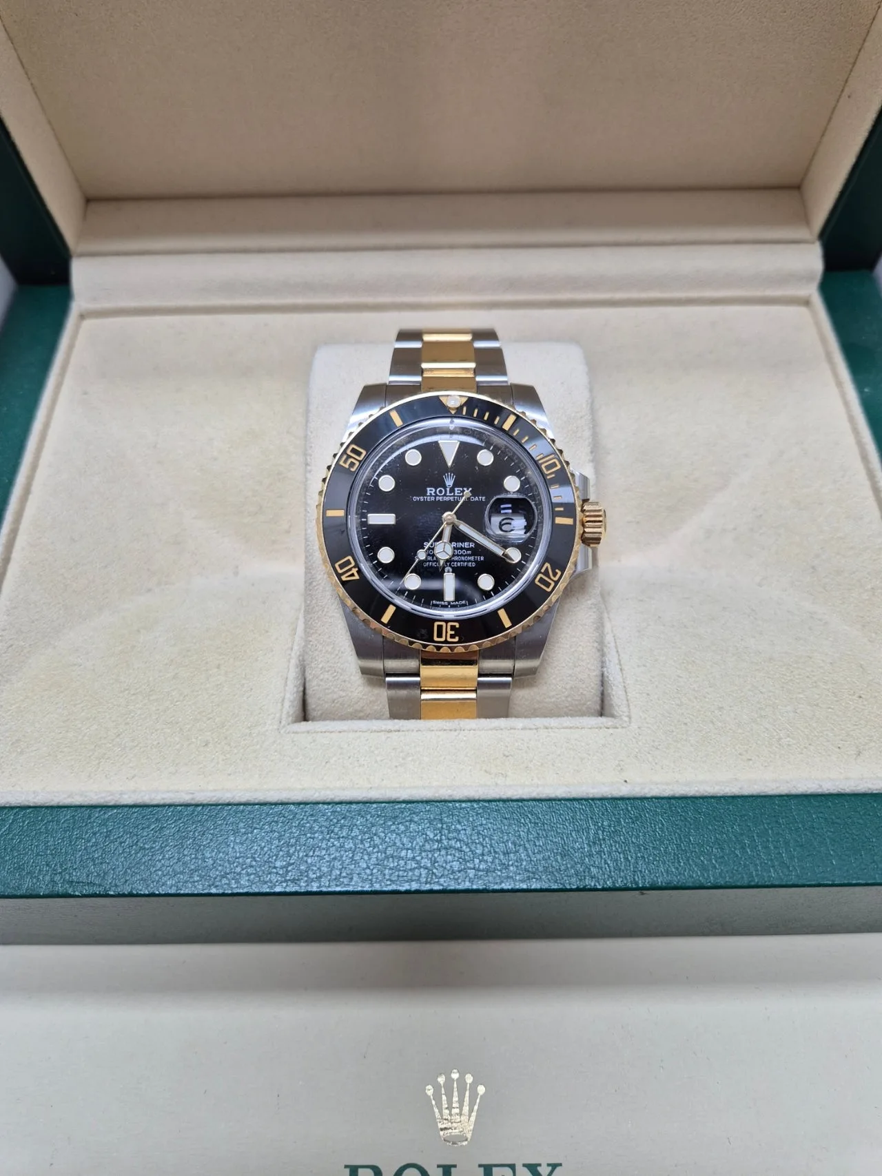 롤렉스 서브마리너 흑콤 40mm 2020