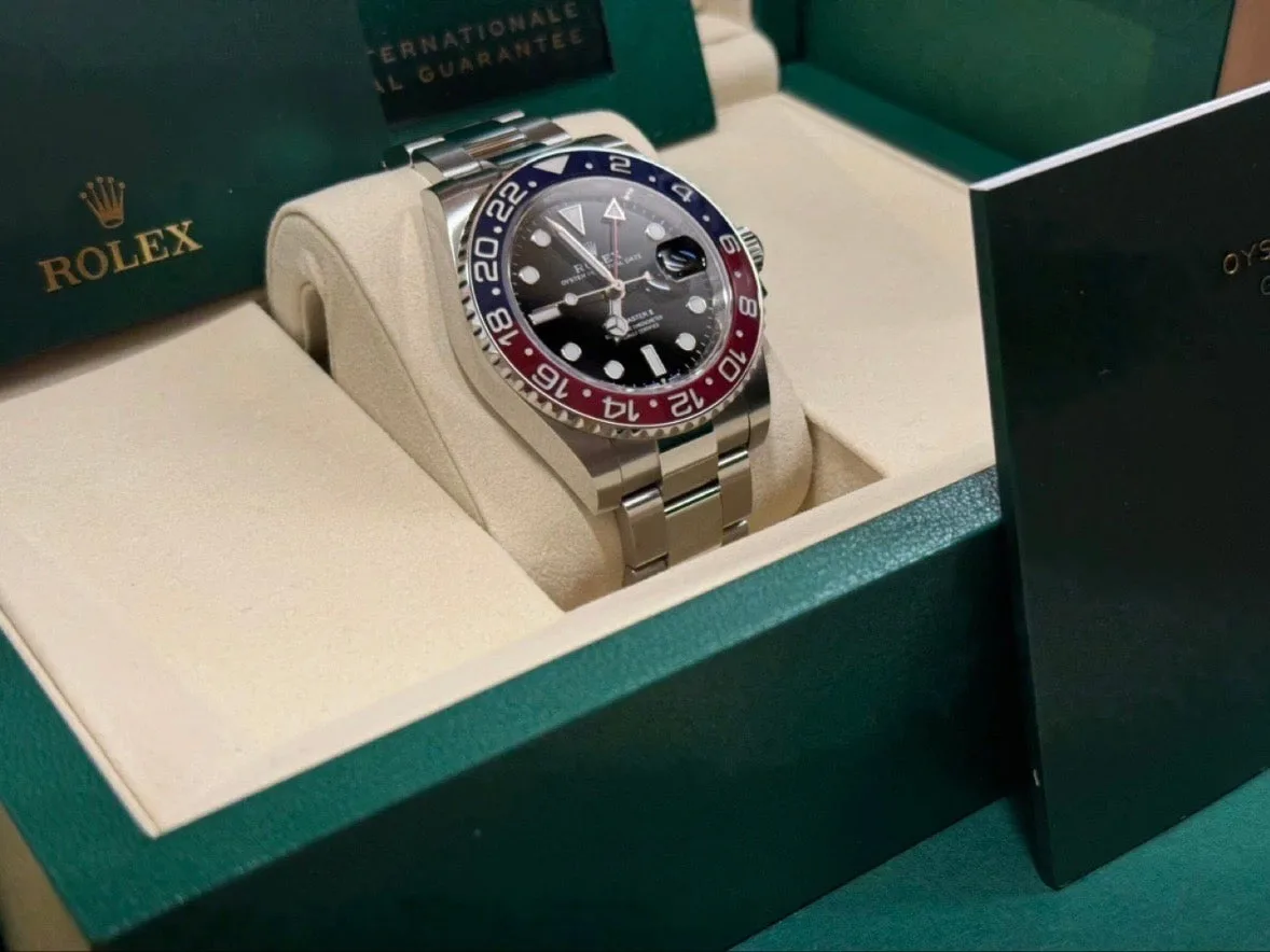 롤렉스 GMT 마스터2 펩시 126710BLRO 2025