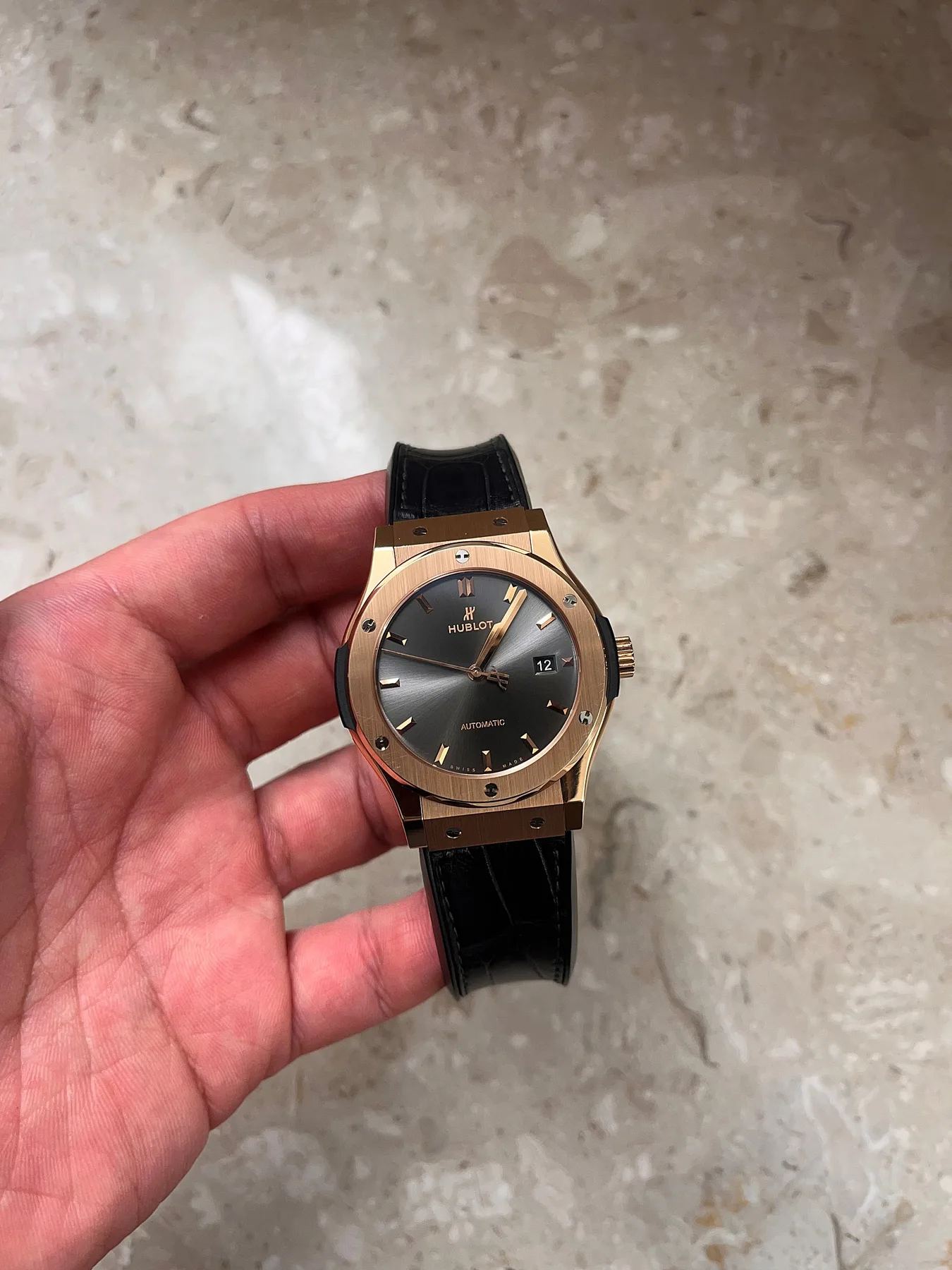 위블로 클래식 퓨전 킹골드 레이싱그레이 42mm 신형
