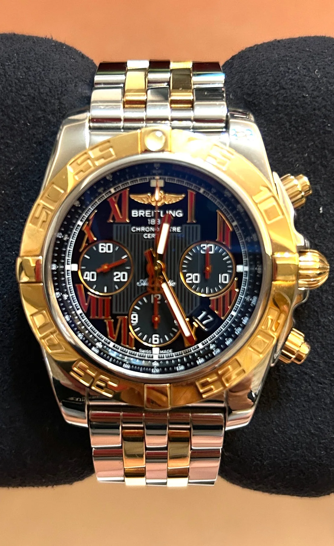 브라이틀링 크로노맷 18K 통금베젤 콤비 자개 44MM