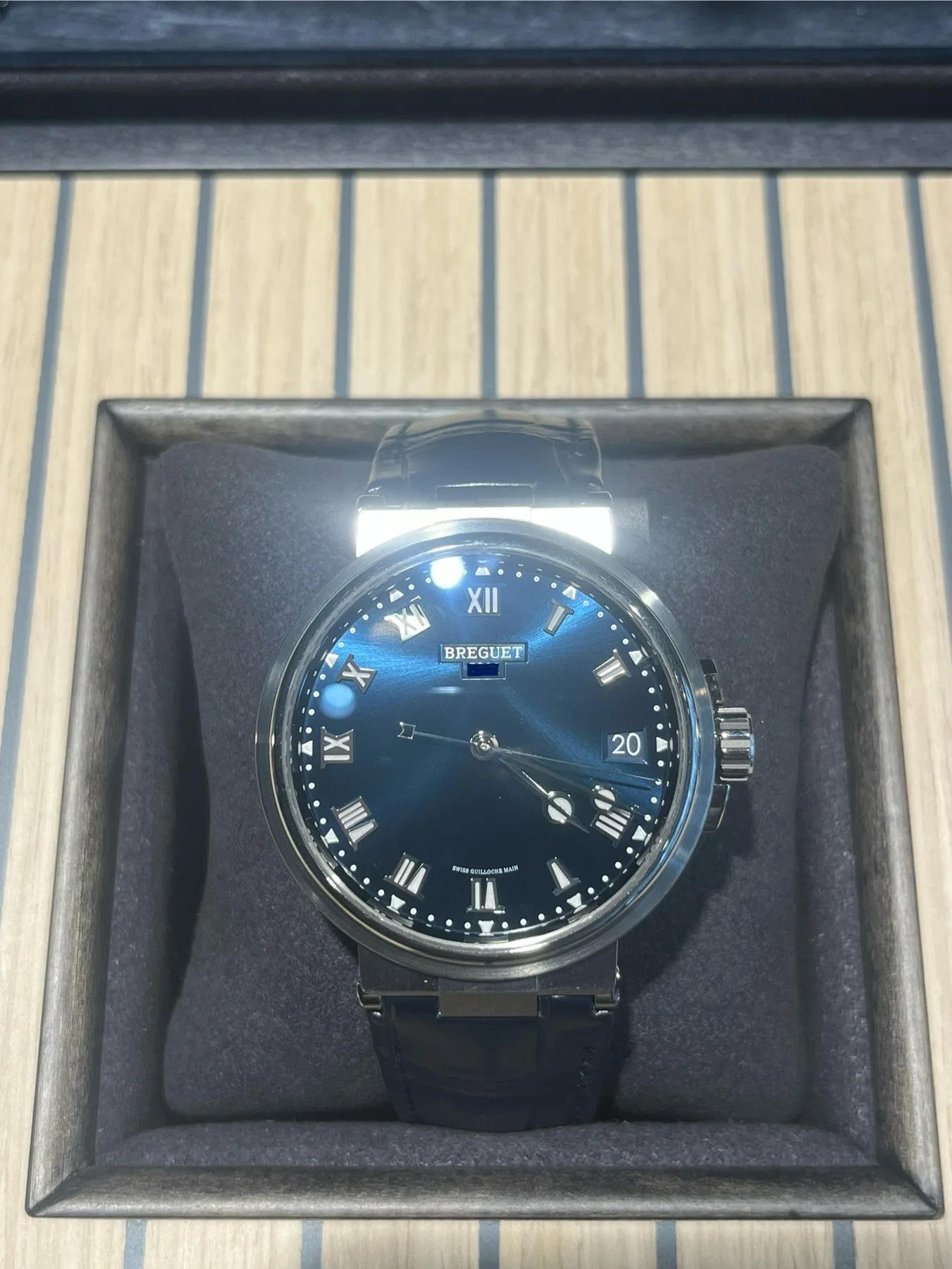 브레게 마린 5517TI 2022