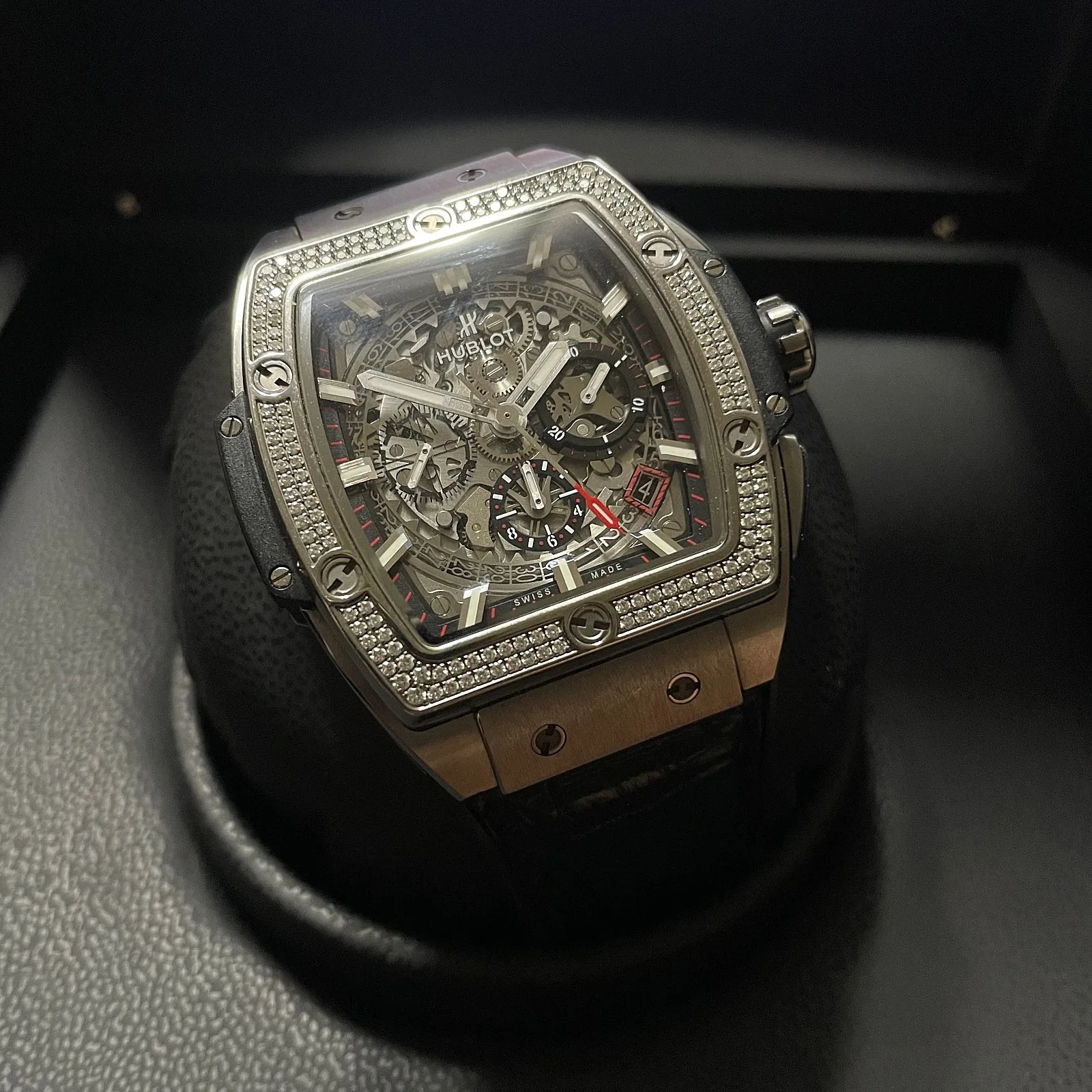 위블로 스피릿 오브 빅뱅 티타늄 다이아몬드 베젤 42mm 2019