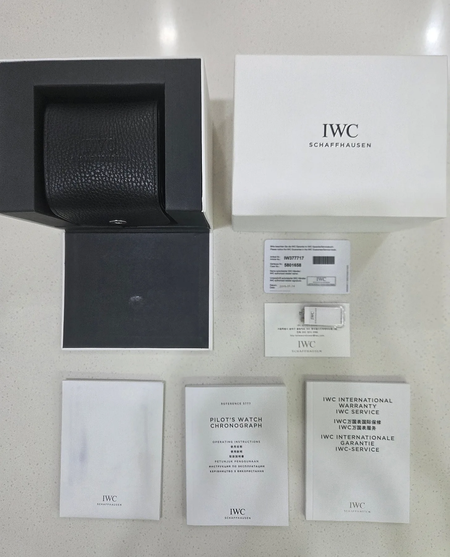 IWC 파일럿 크로노그래프 어린왕자 청판 43mm IW377717 2019