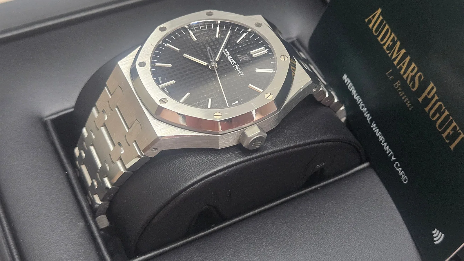 오데마피게 로얄오크 41MM 검판 스틸 15500ST 2022