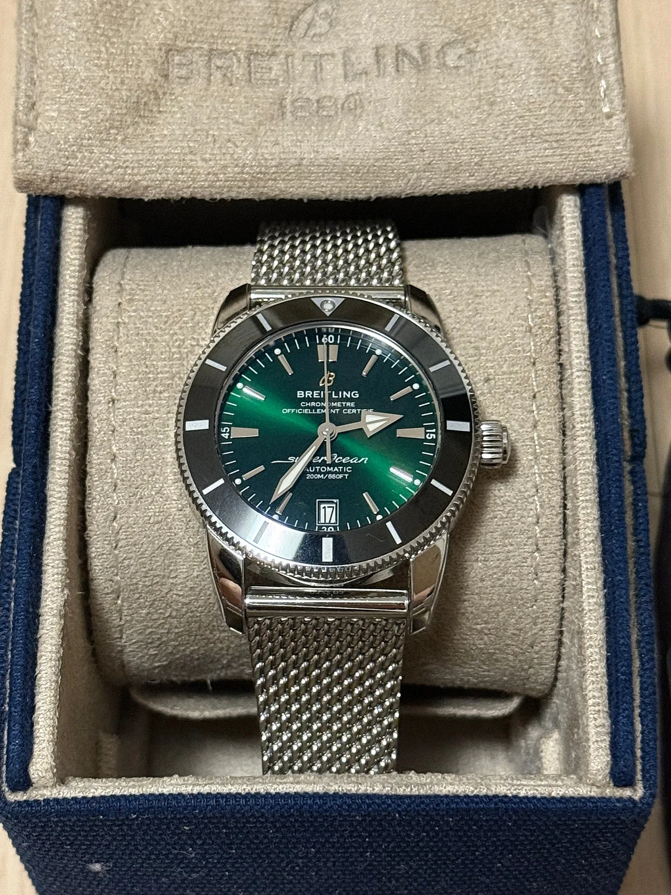 브라이틀링 슈퍼오션 헤리티지2 42mm 그린 2022