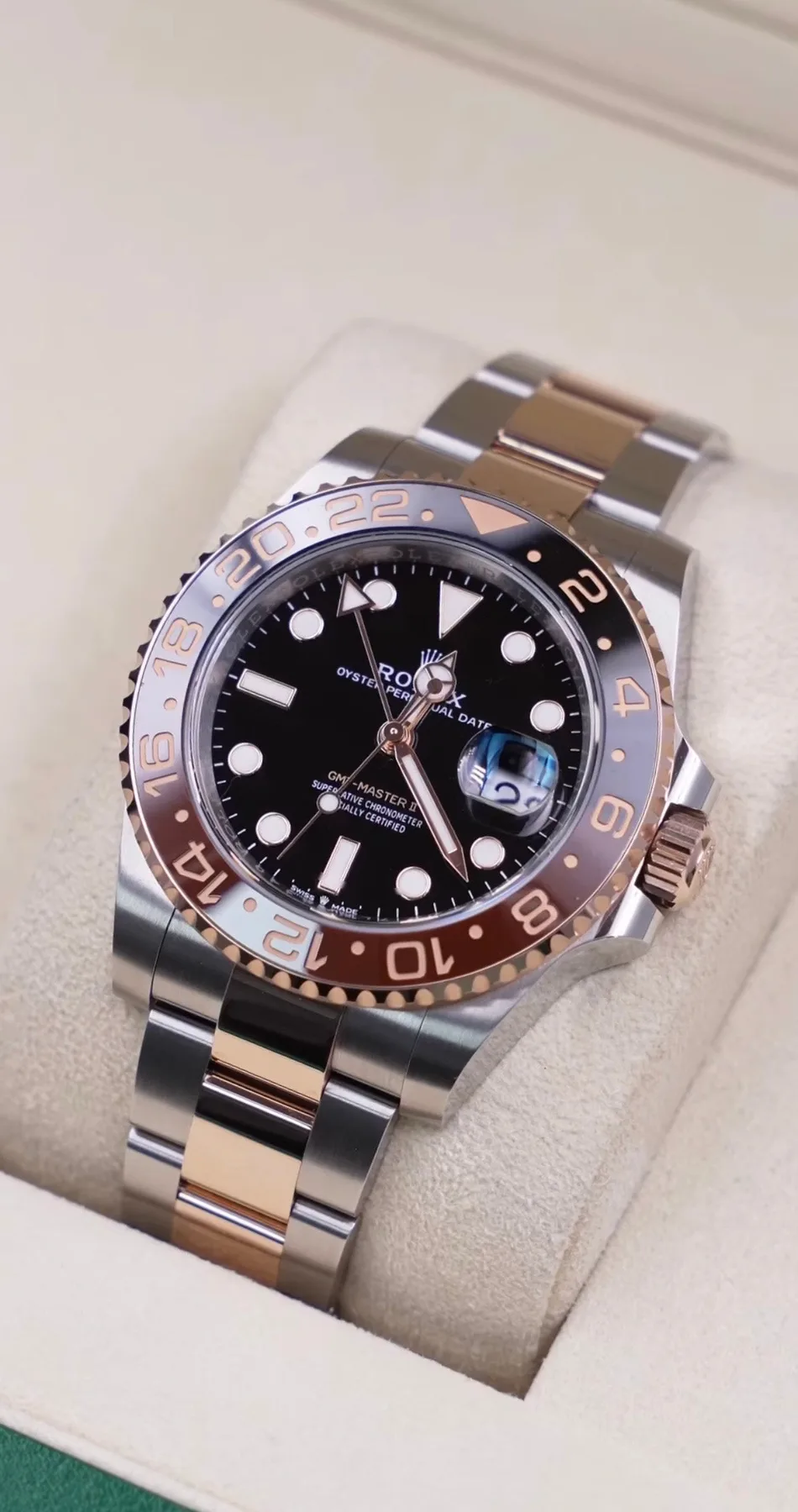롤렉스 GMT Master2 루트비어 콤비 126711CHNR 2026