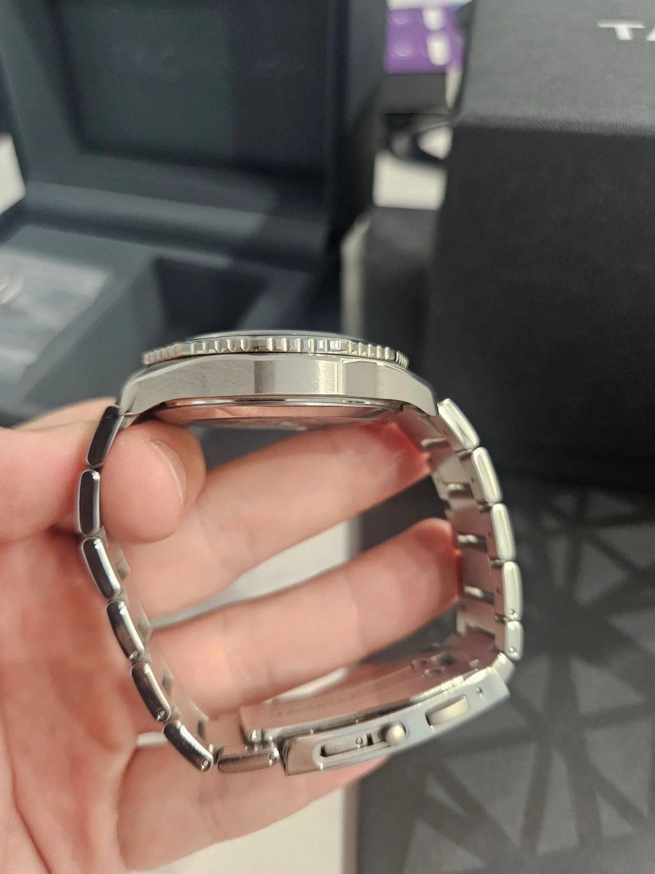 태그호이어 아쿠아레이서 42mm 검판 오토마틱 2025 사진 6