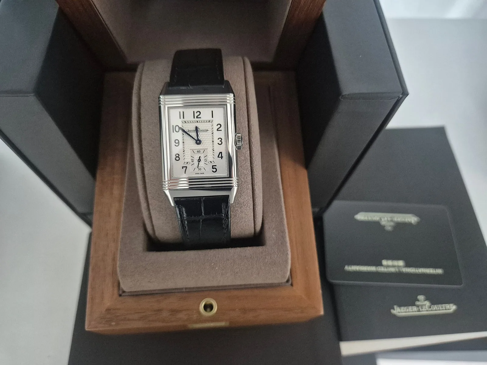 예거르쿨트르 리베르소 클래식 스몰세컨 모노페이스 2025 사진 1