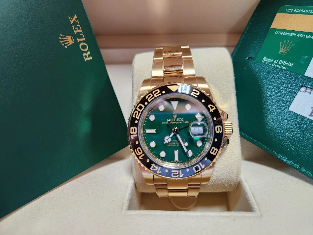 롤렉스 GMT 마스터2 옐로우골드 그린 2019 사진 2