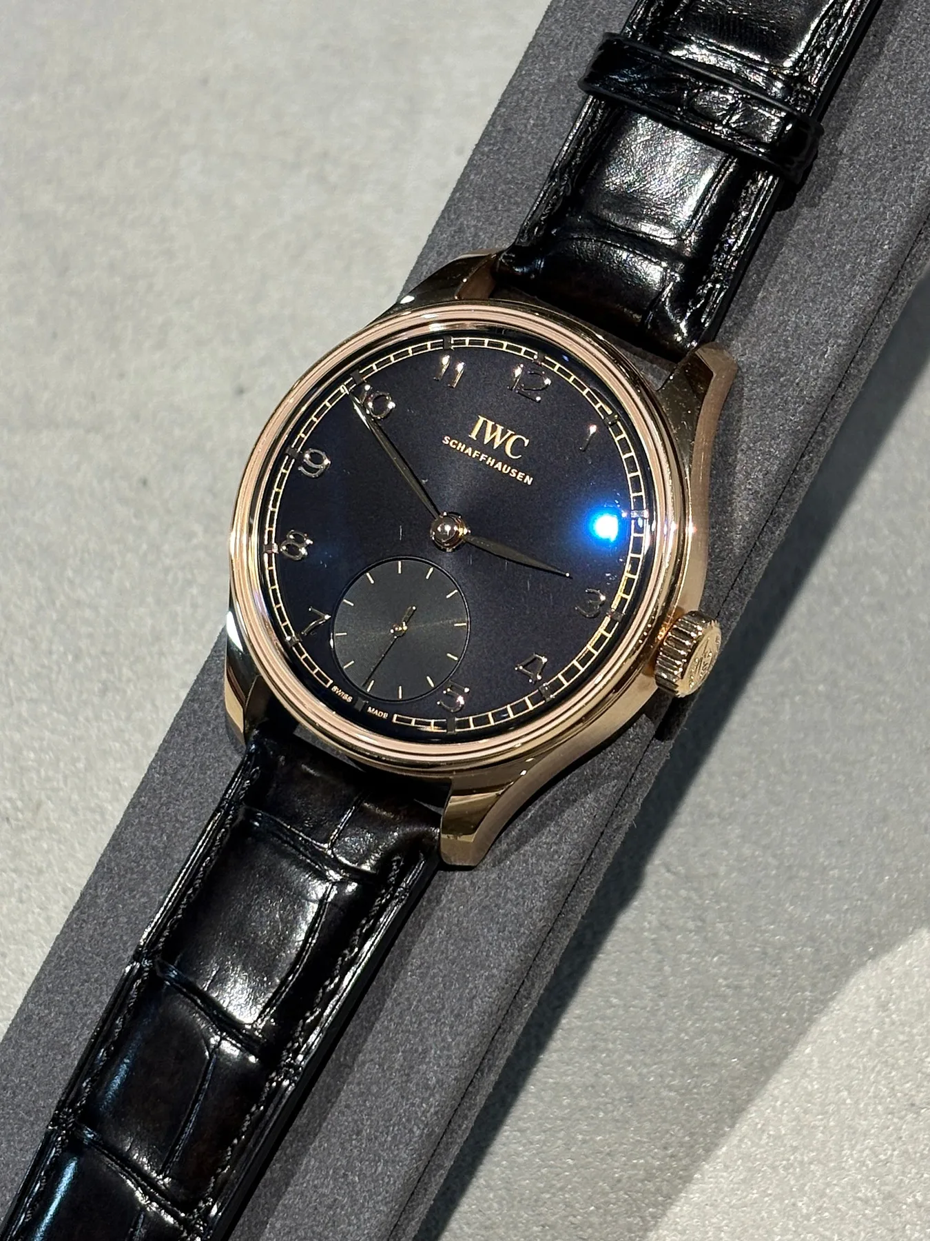 IWC 포르투기저 오토매틱 블랙판 블랙악어가죽 IW358401 2025 사진 2