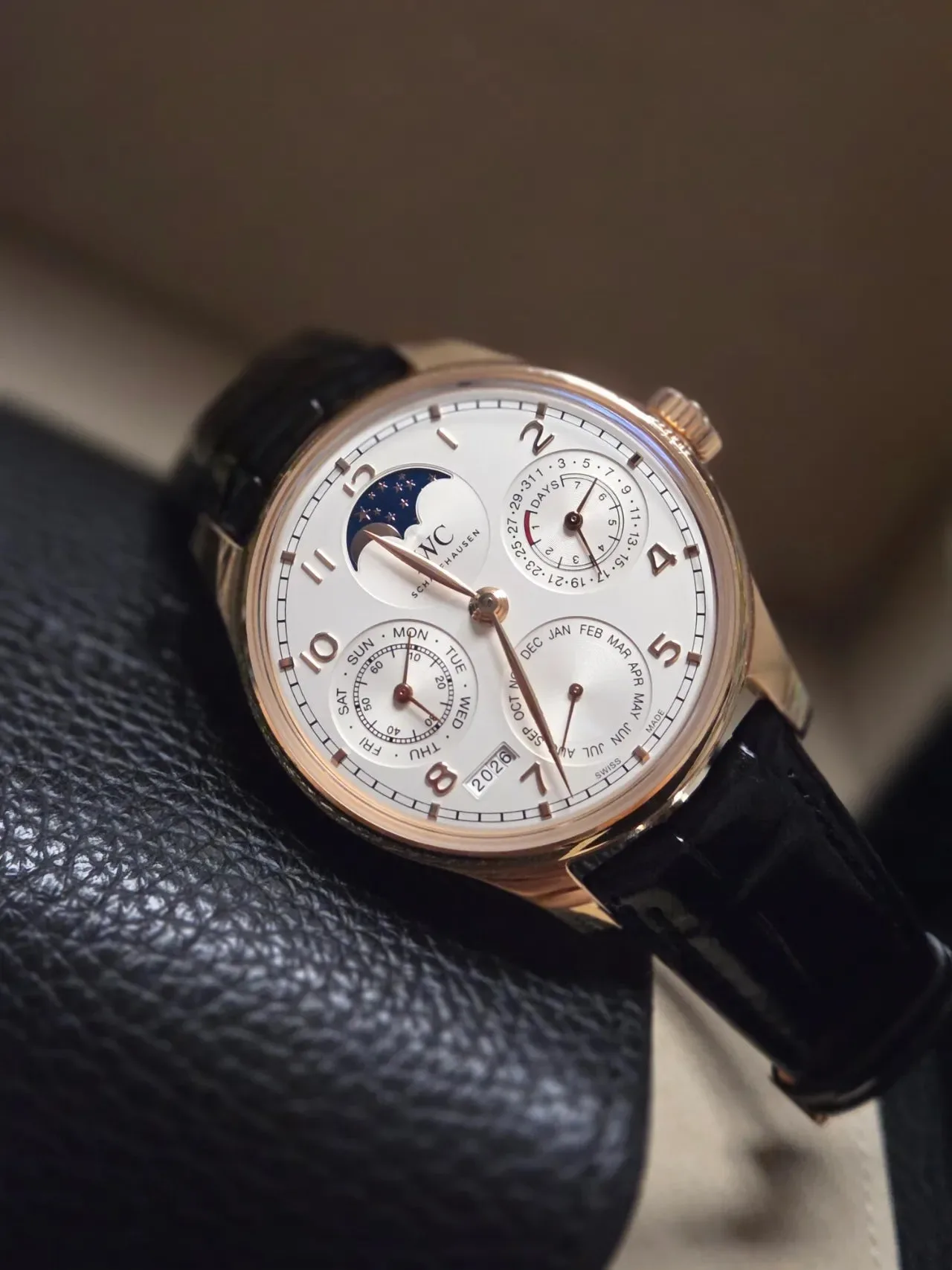 IWC 포르투기저 퍼페추얼 캘린더 2021 사진 1