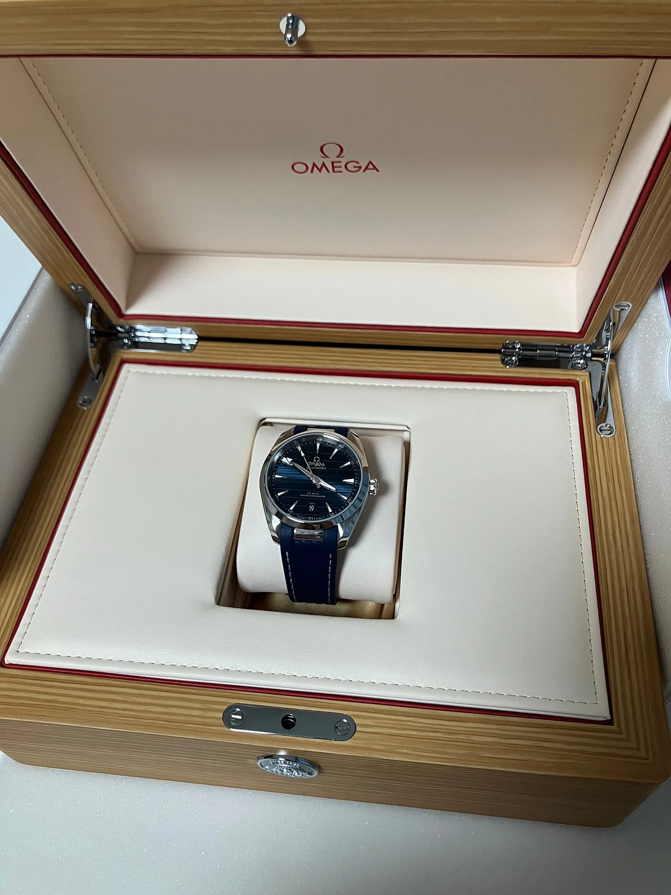 오메가 씨마스터 아쿠아테라 150m 청판 38mm 2026 사진 2