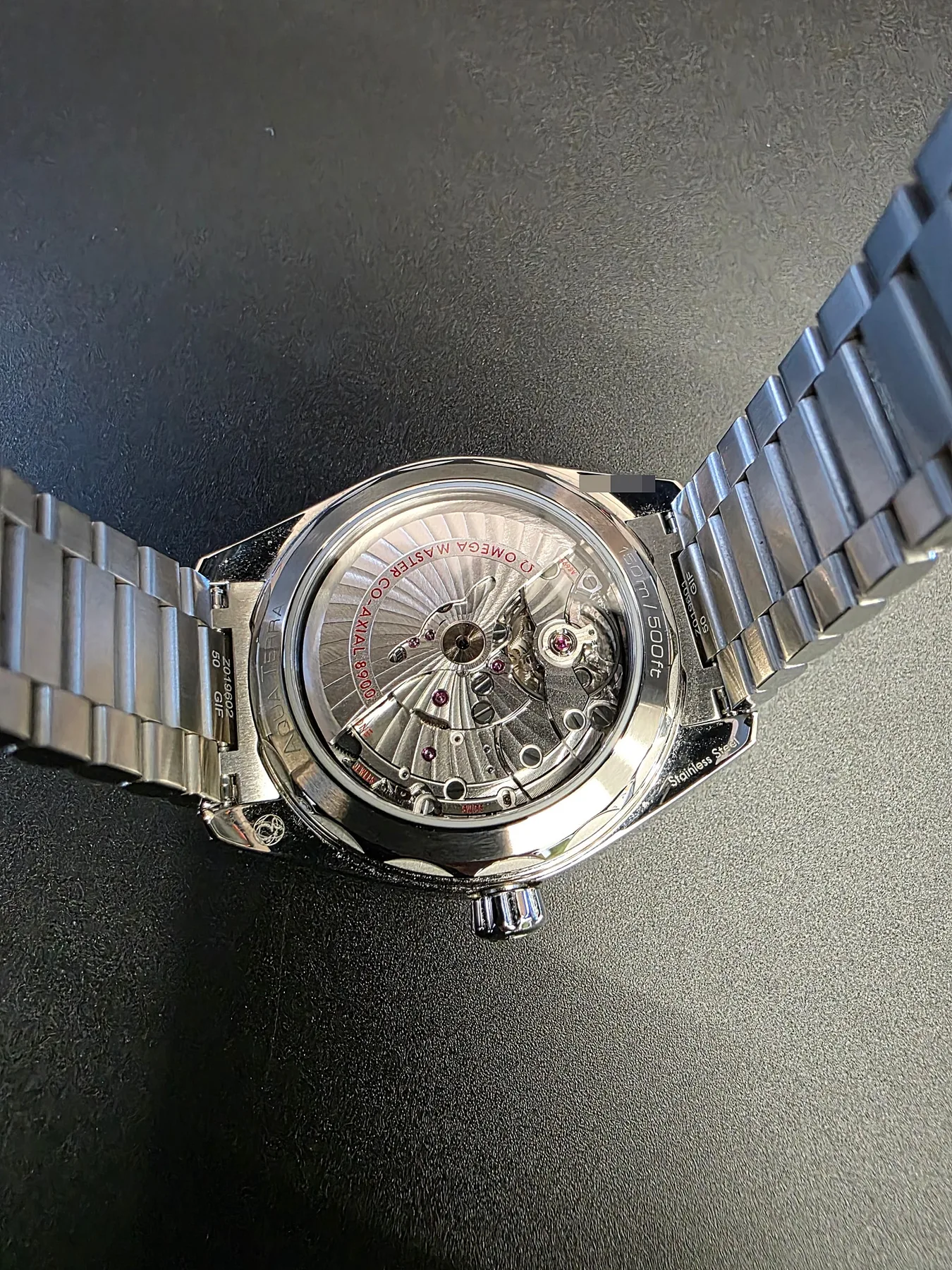 오메가 씨마스터 아쿠아테라 41mm 블랙 스틸 2026 사진 8