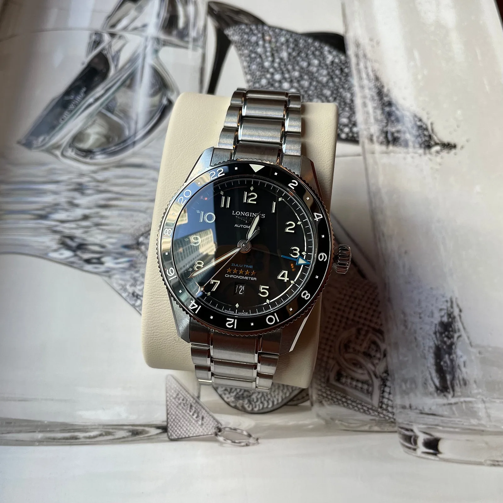 론진 스피릿 줄루타임 블랙 다이얼 스틸 42mm 2025