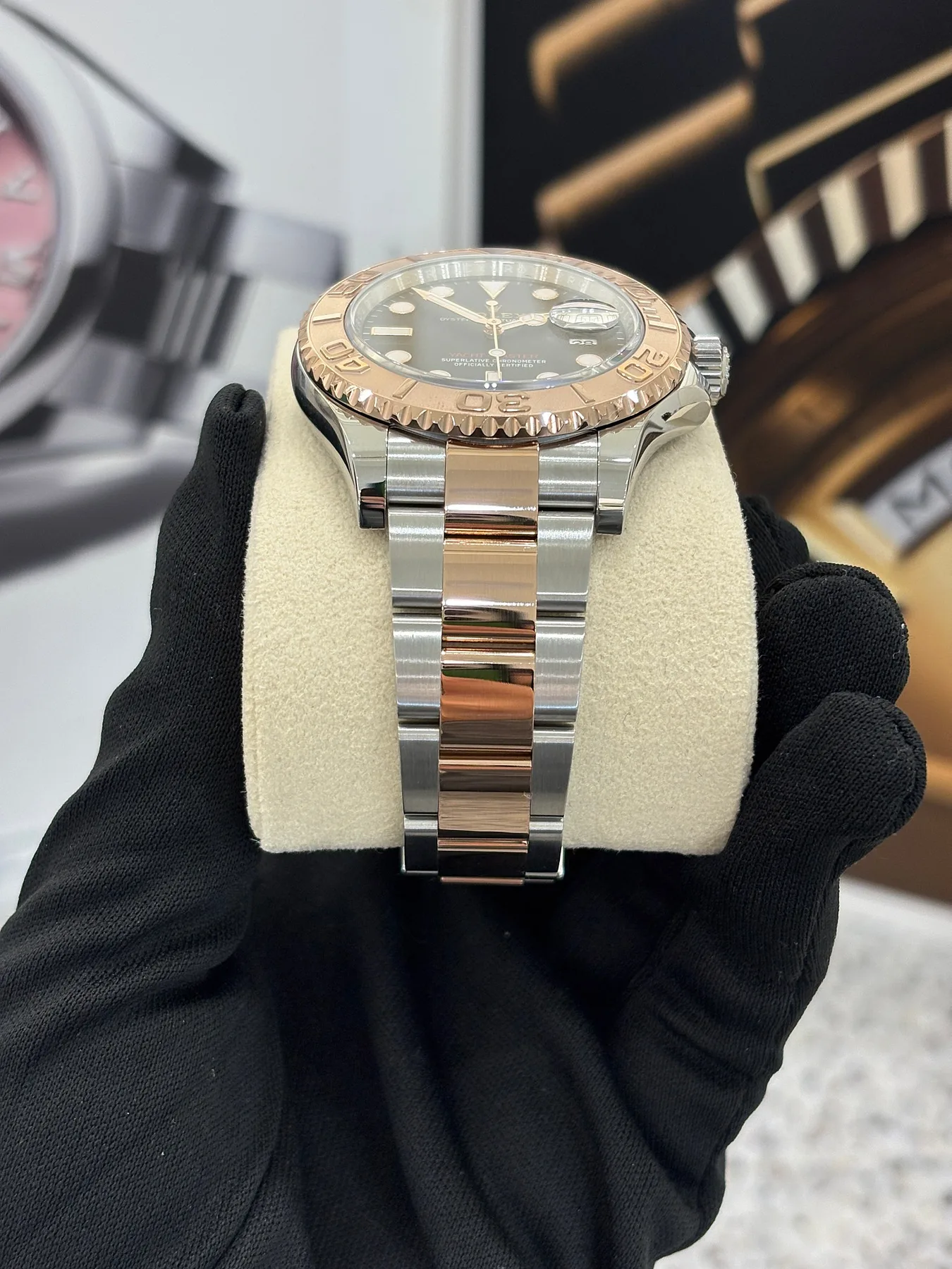 롤렉스 126621 요트마스터 로즈골드 콤비 오이스터 블랙 40mm 2025 사진 5