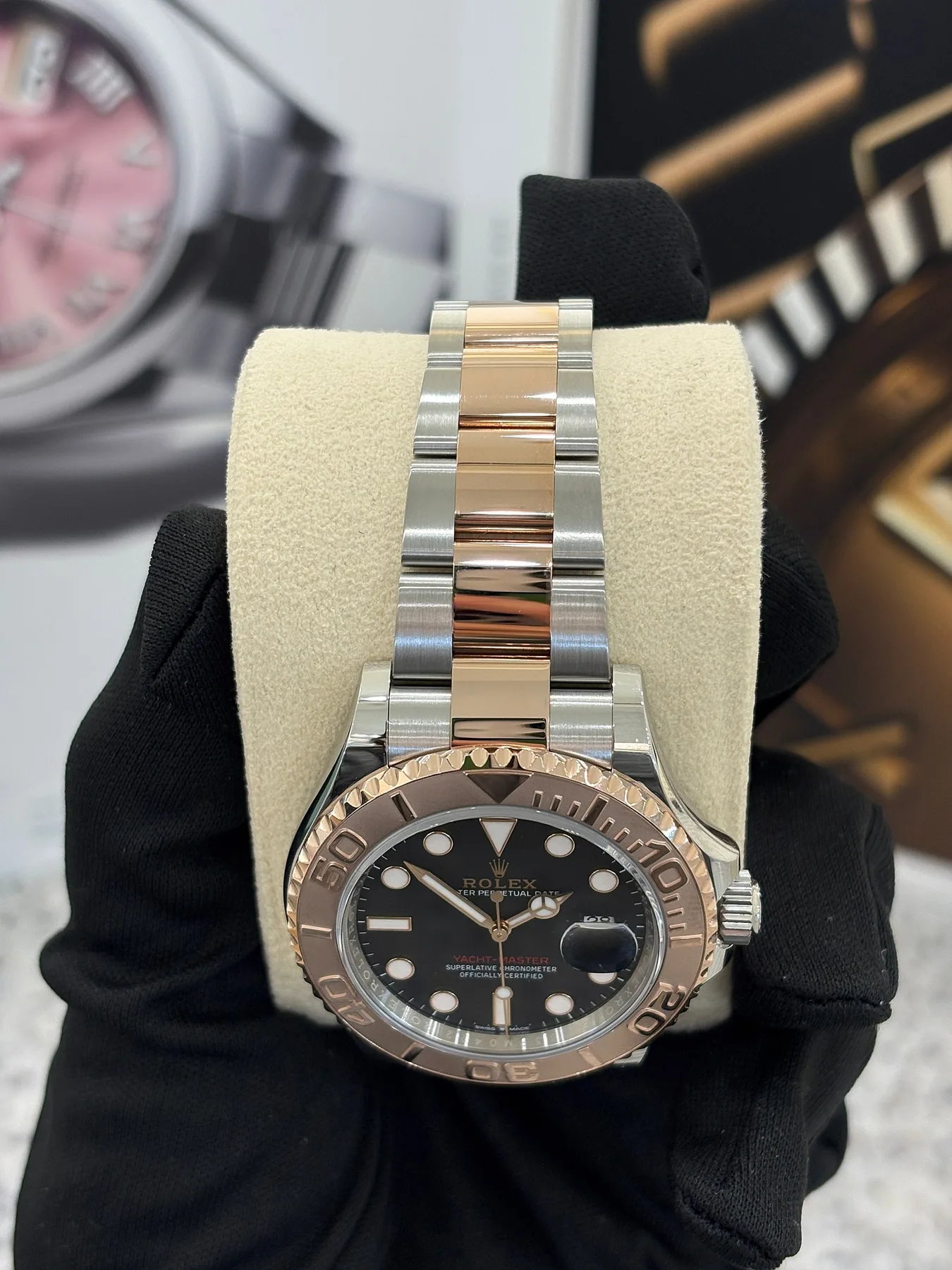 롤렉스 126621 요트마스터 로즈골드 콤비 오이스터 블랙 40mm 2025 사진 6