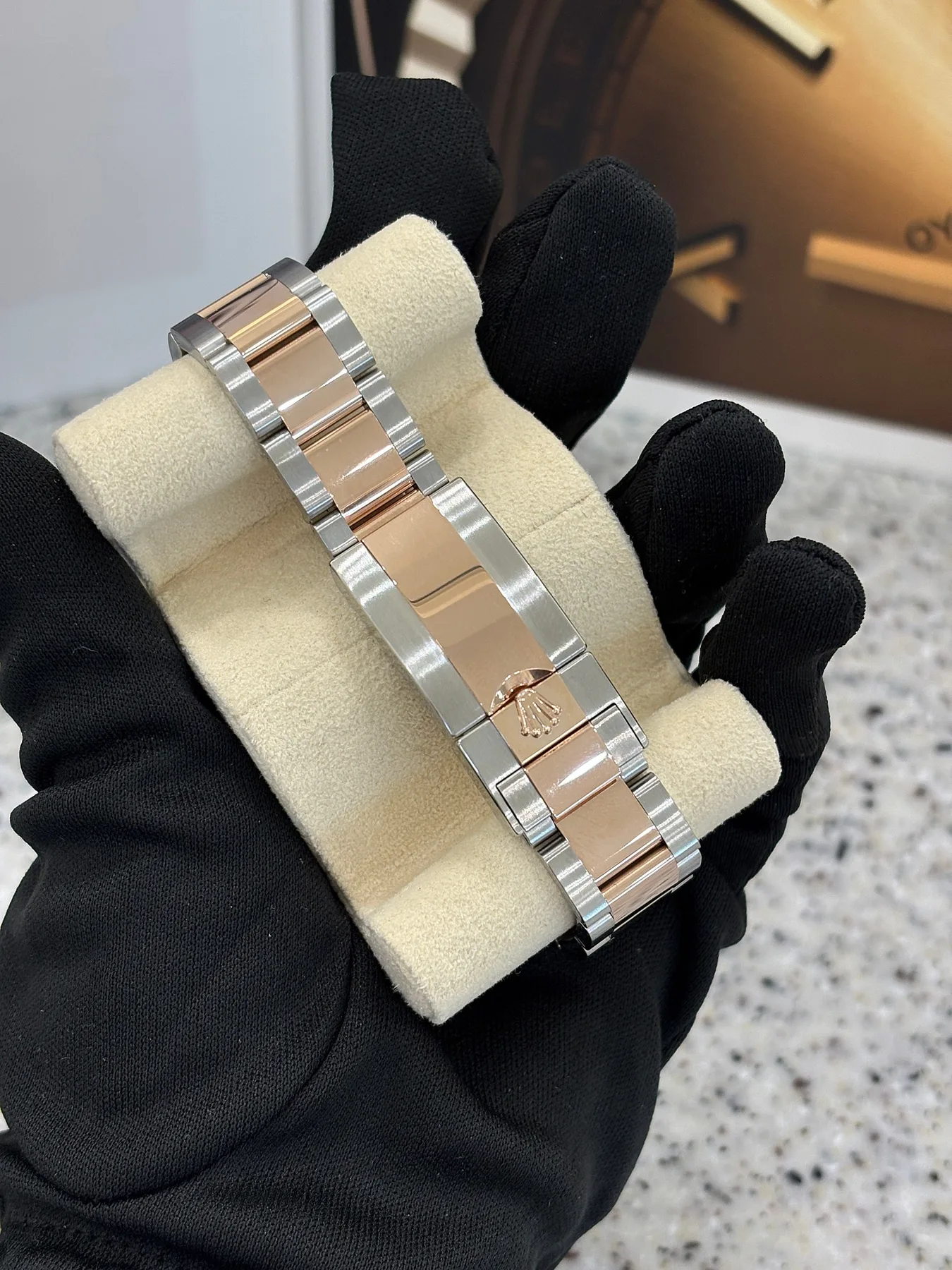 롤렉스 126621 요트마스터 로즈골드 콤비 오이스터 블랙 40mm 2025 사진 7