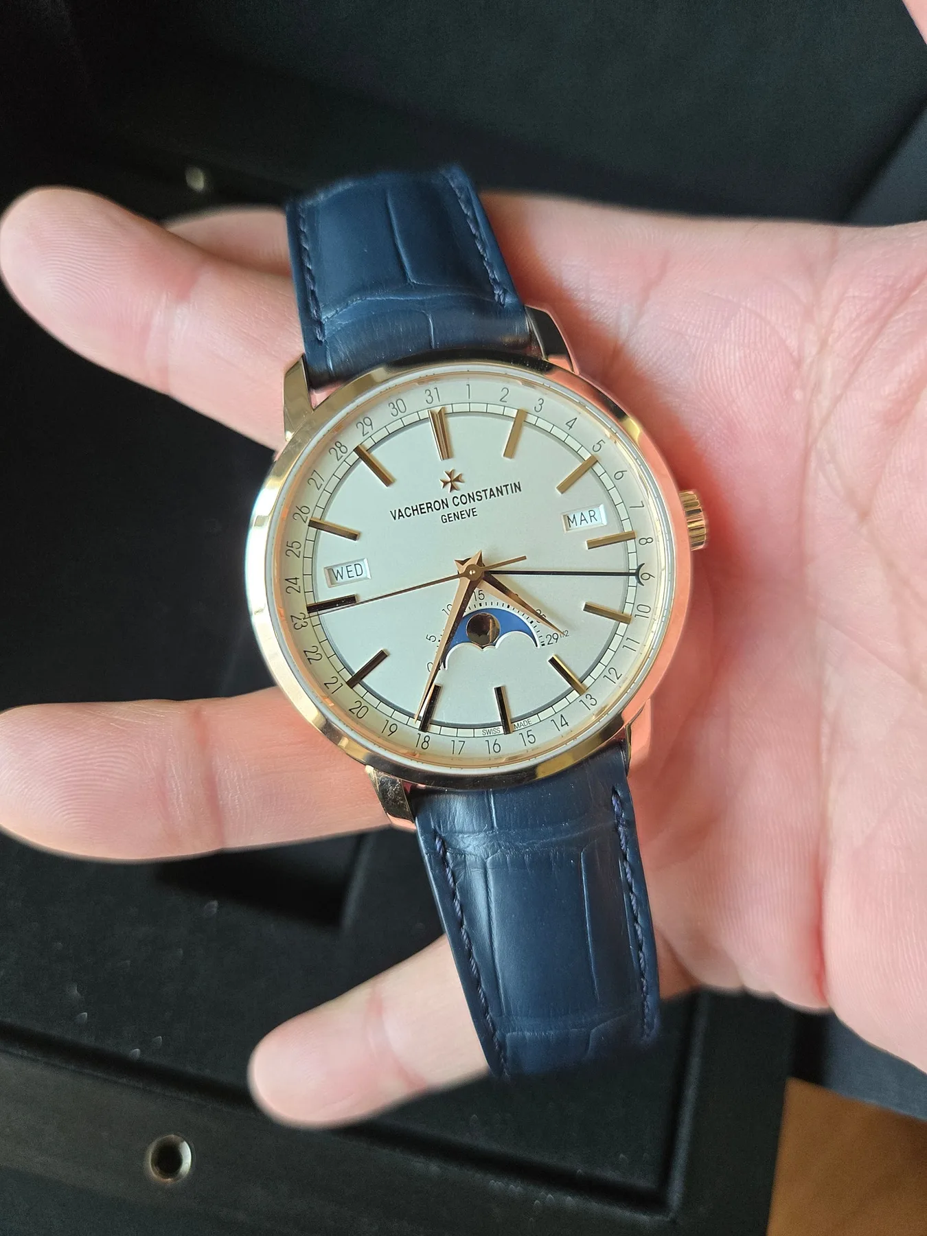 바쉐론콘스탄틴 트레디셔널 컴플리트 캘린더 41mm 로즈골드 2024 사진 6