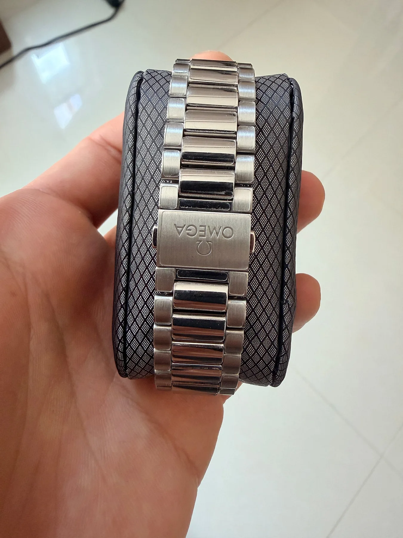 오메가 아쿠아테라 쉐이드 38mm 샌드스톤 2025 사진 4