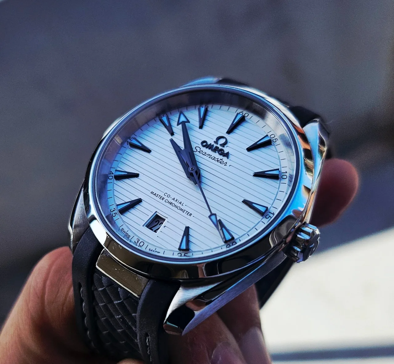 오메가 씨마스터 아쿠아테라 38mm 흰판 2025 사진 1