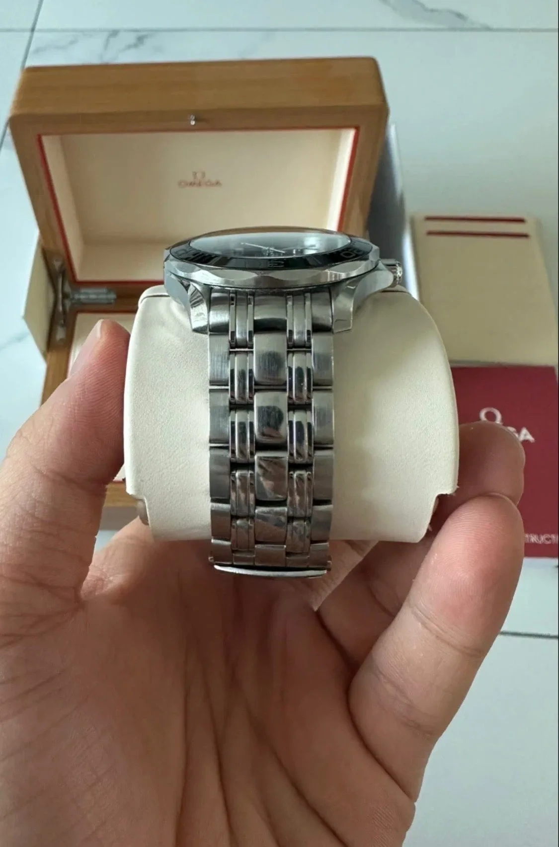 오메가 씨마스터 300 데이트 41mm 블랙 사진 3