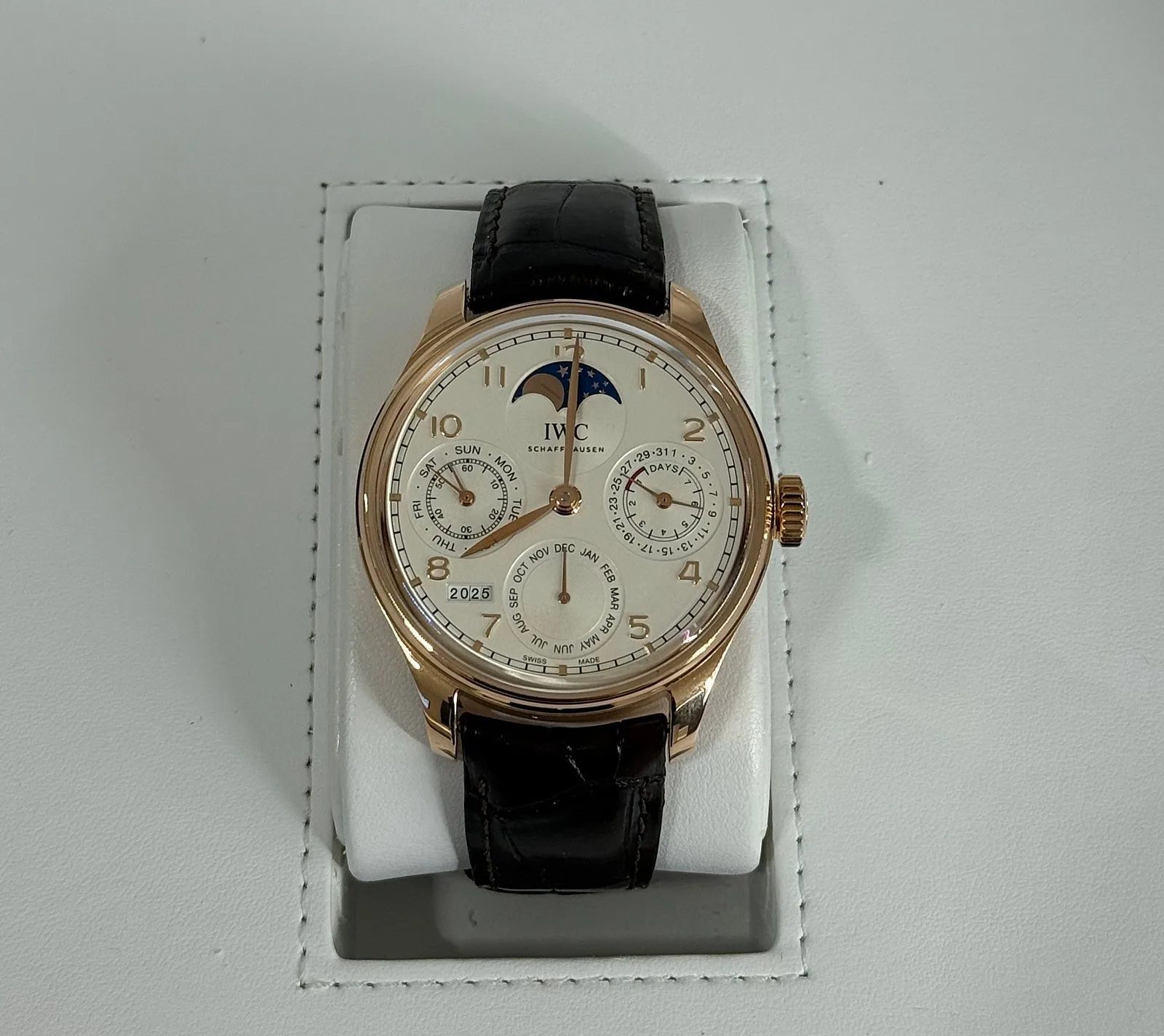 IWC 포르투기저 퍼페추얼 캘린더 44미리 로즈골드 2019 사진 1