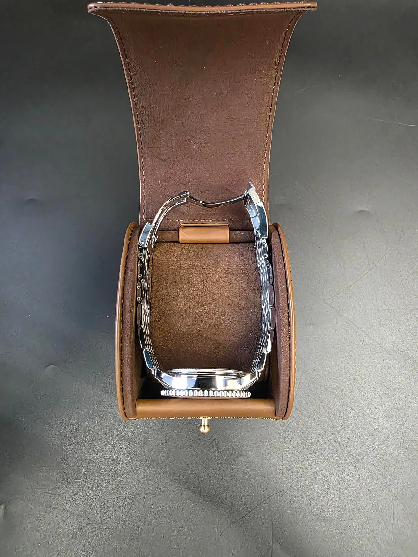 브라이틀링 네비타이머 B01 크로노그래프 46mm 검판 스틸 2021 사진 7