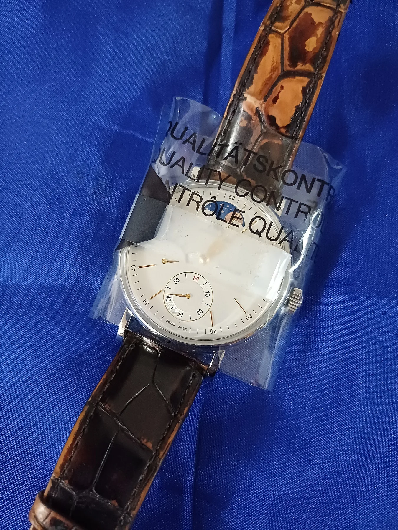 IWC 포르토피노 핸드 와인드 8 Days 문페이즈 2024 사진 3