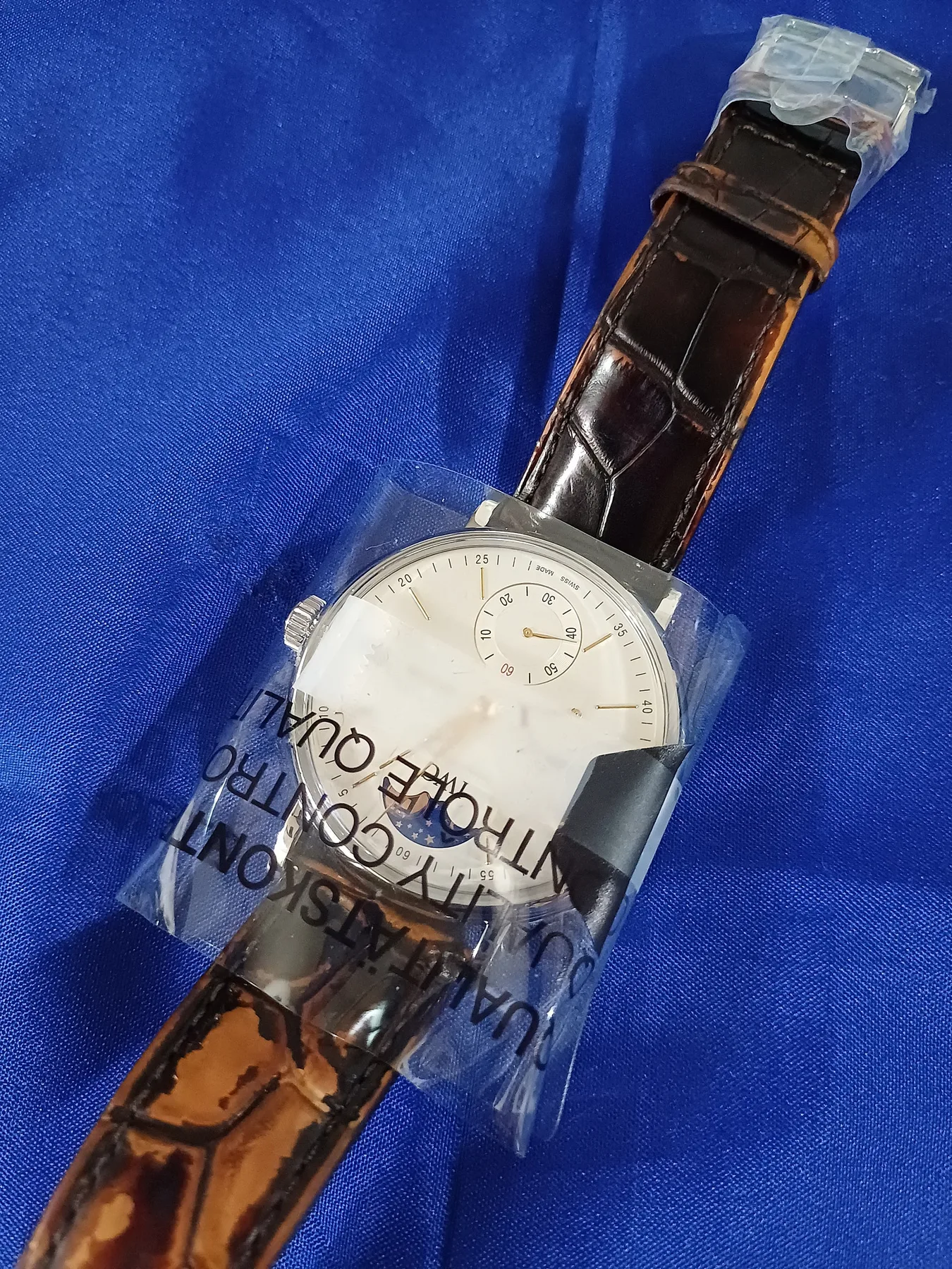 IWC 포르토피노 핸드 와인드 8 Days 문페이즈 2024 사진 5