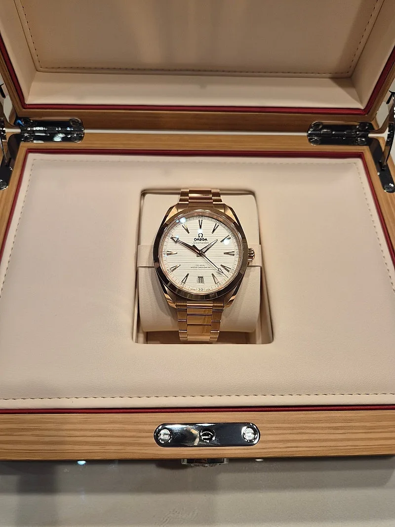 오메가 아쿠아테라 금통 41mm 로즈골드 화이트 2026 사진 1