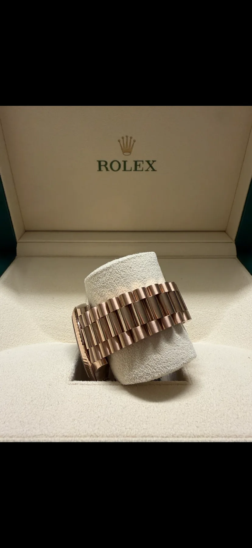 롤렉스 데이데이트 40mm 로즈골드 올리브그린 2024 사진 2