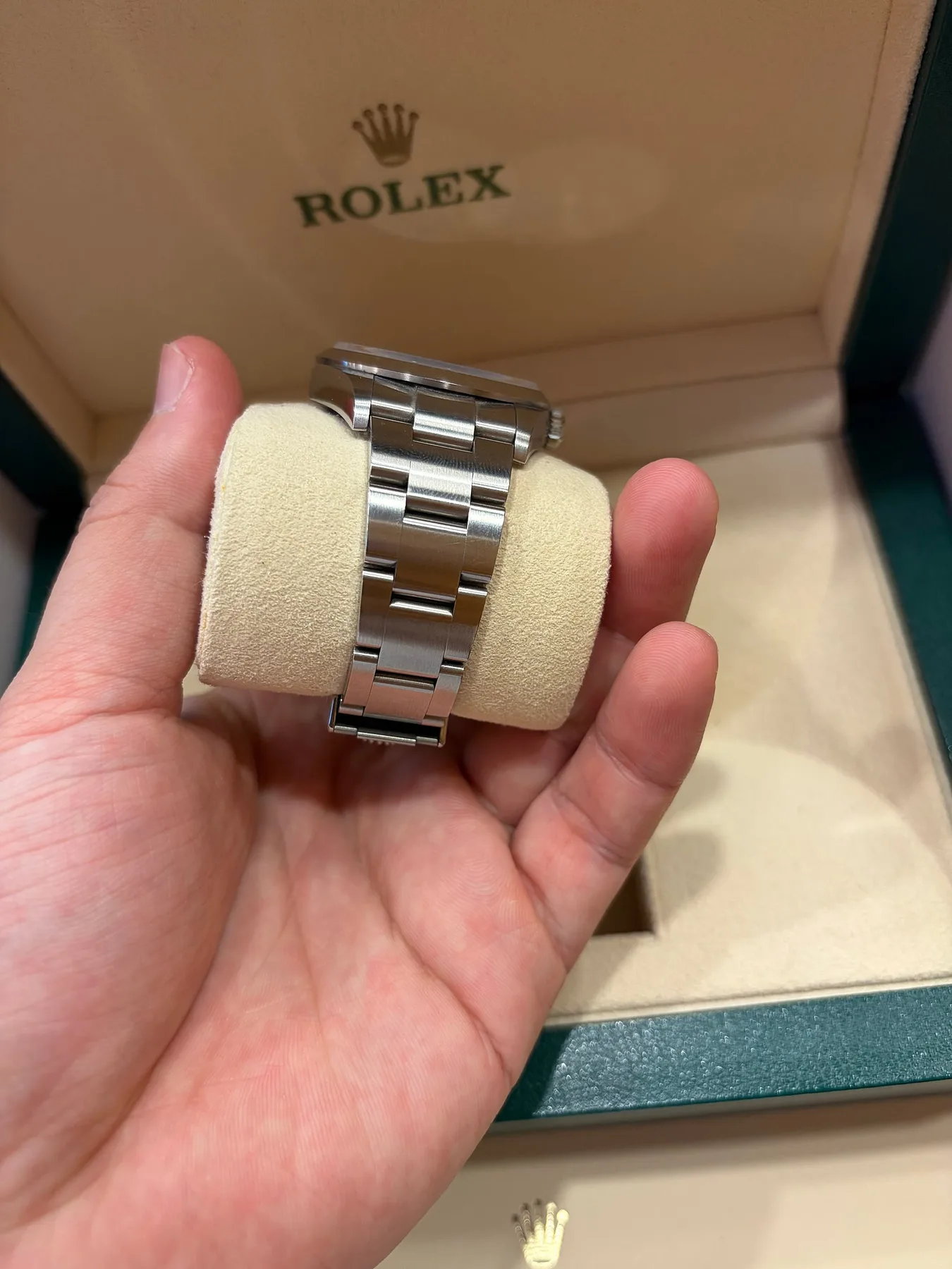 롤렉스 익스플로러 36mm 124270 2022 사진 3