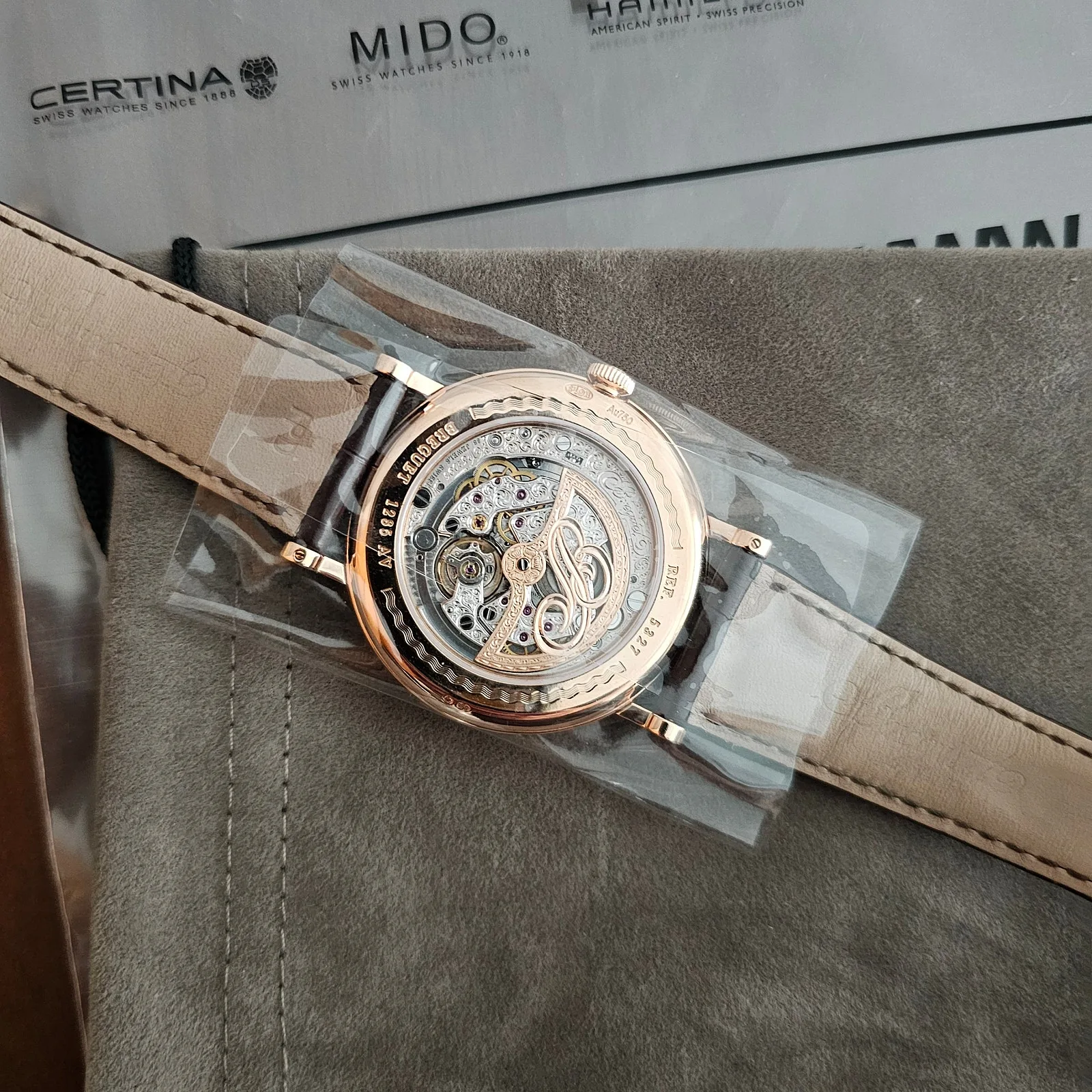 브레게 클래식 퍼페추얼캘린더 Classique Quantième Perpétuel ref. 5327BR/1E/9V6 2013 사진 1