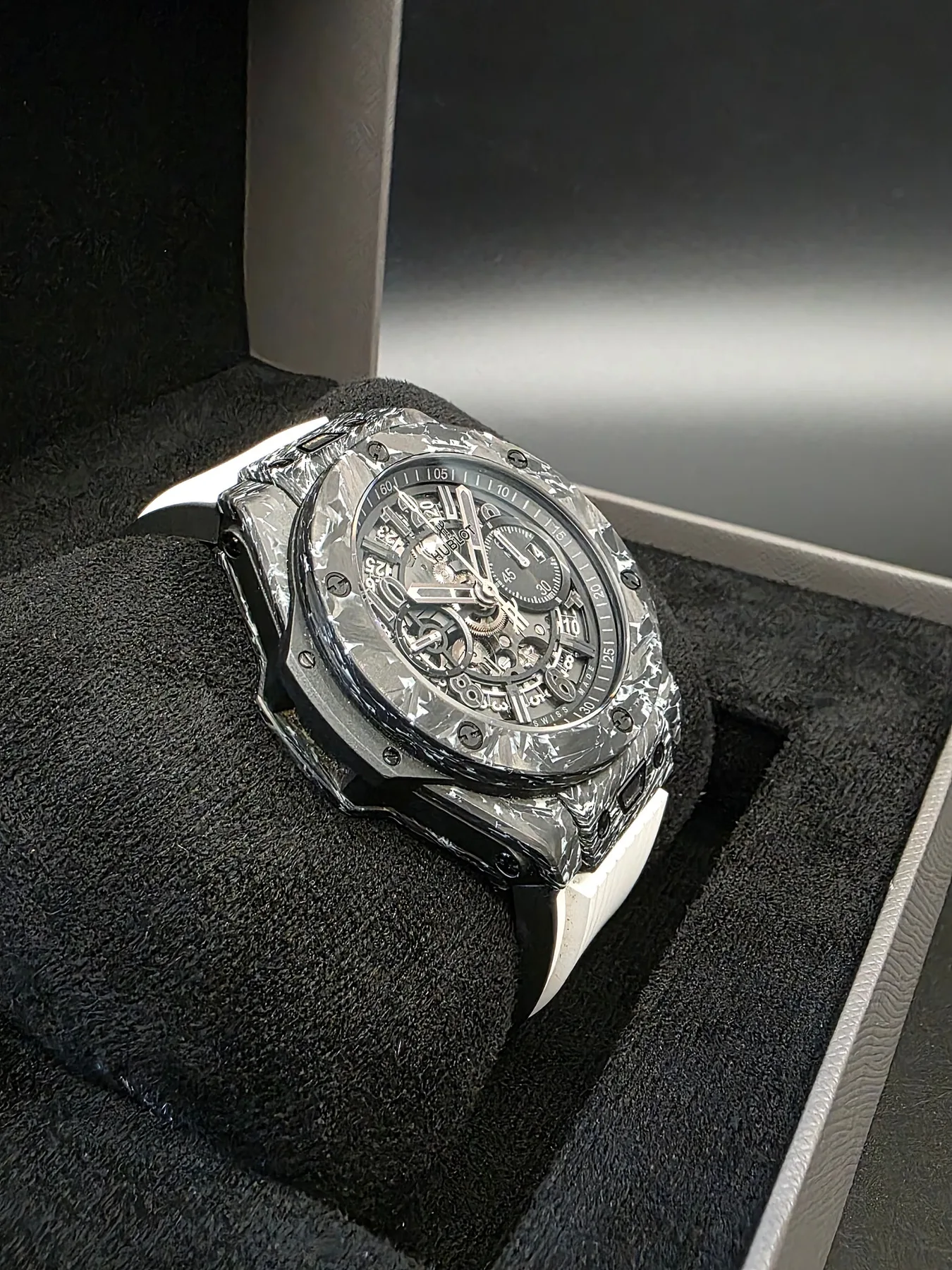 위블로 빅뱅 유니코 카본 화이트 44mm 2022 사진 5