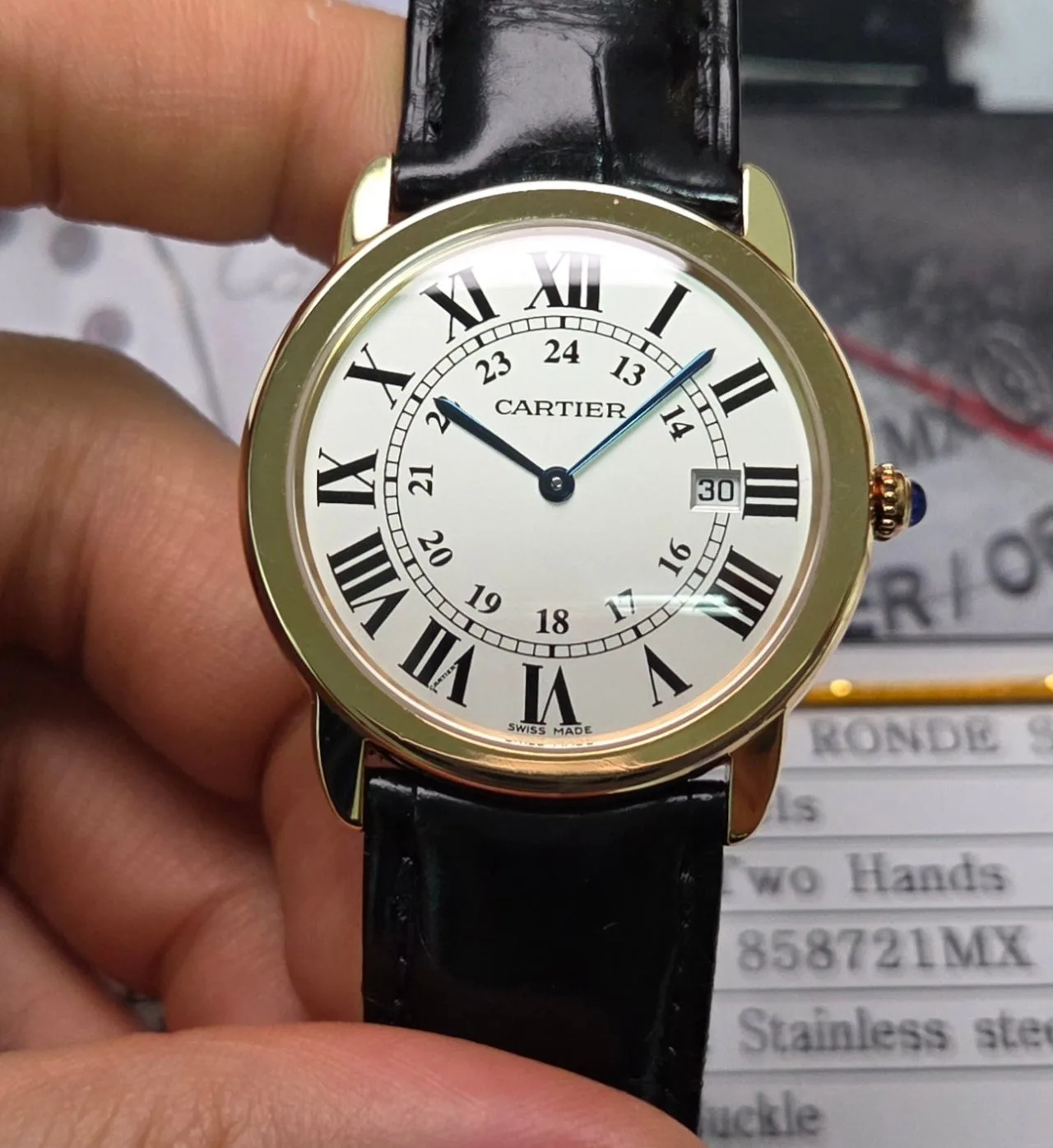 까르띠에 롱드솔로 18K올금통 실버로만판 36mm 쿼츠 사진 6