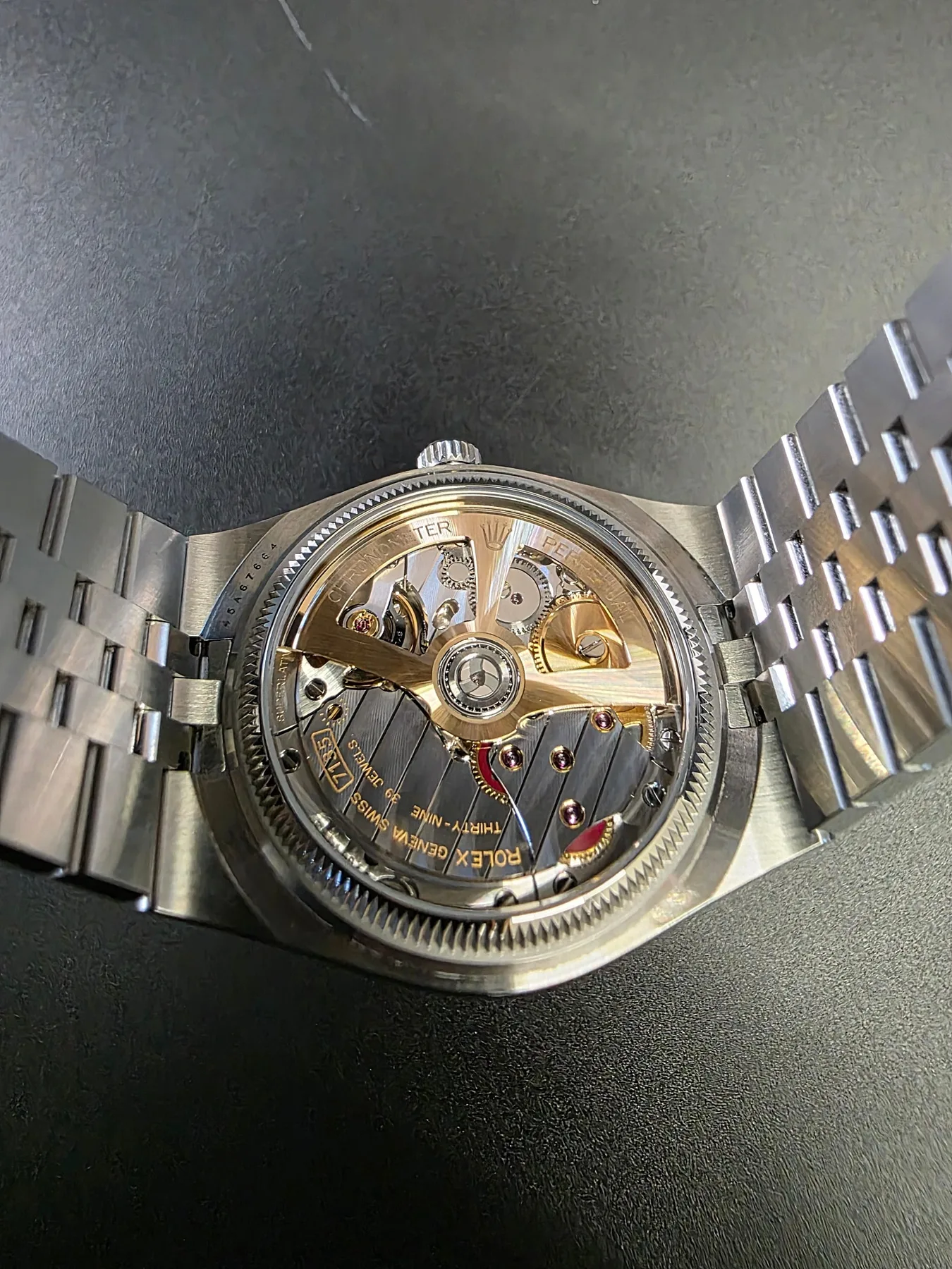 롤렉스 랜드드웰러 36mm 인텐스 화이트 127234 2026 사진 8