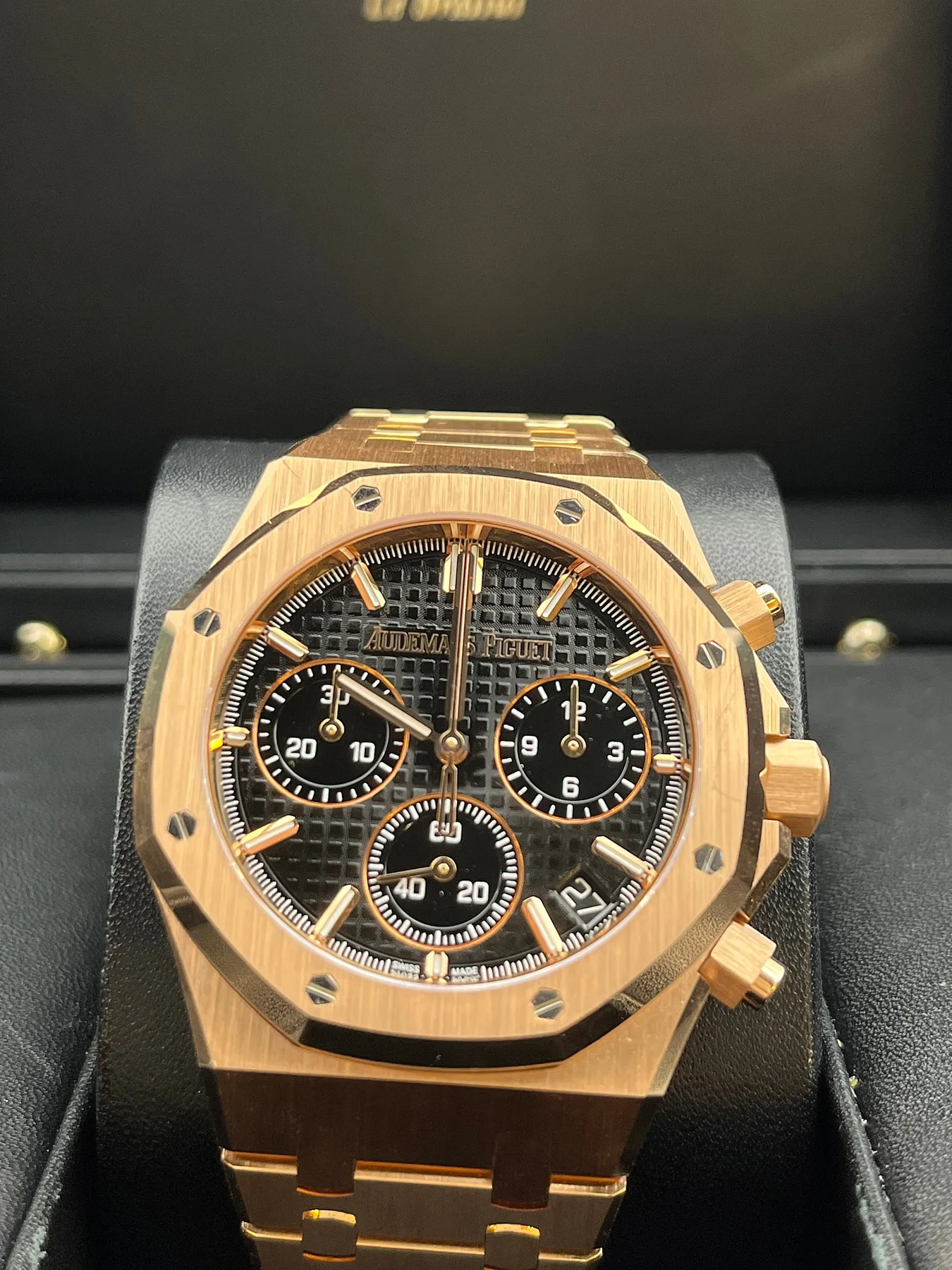 오데마피게 로얄오크 크로노 26240 검판 로즈골드 2023 사진 1