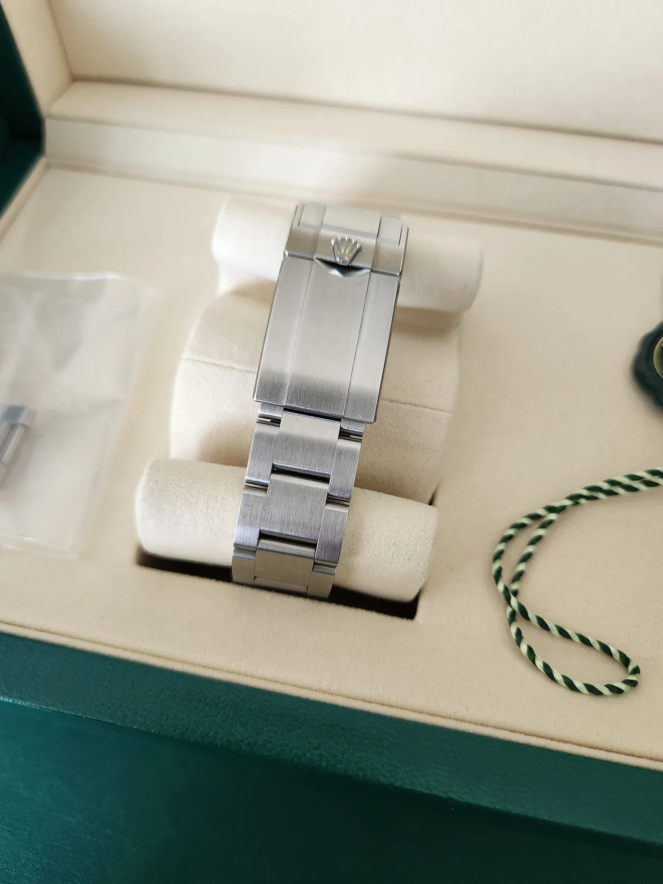 롤렉스 익스플로러 40mm 224270 신형 2026 사진 2