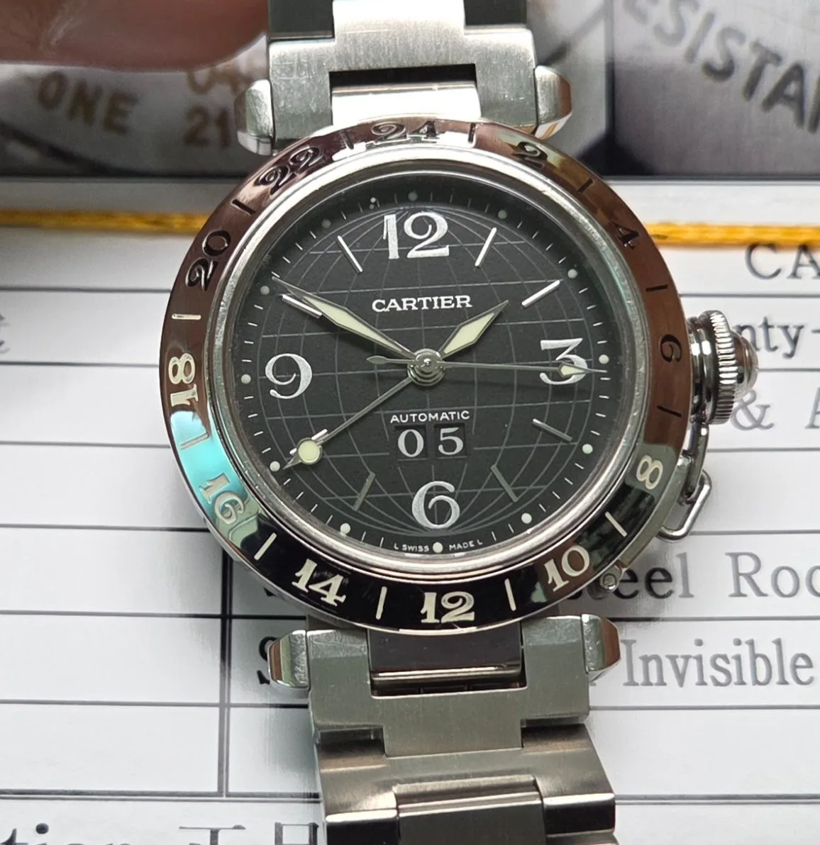 까르띠에 파샤 GMT 지구본 블랙판 빅데이트 36mm 브레이슬릿 사진 4