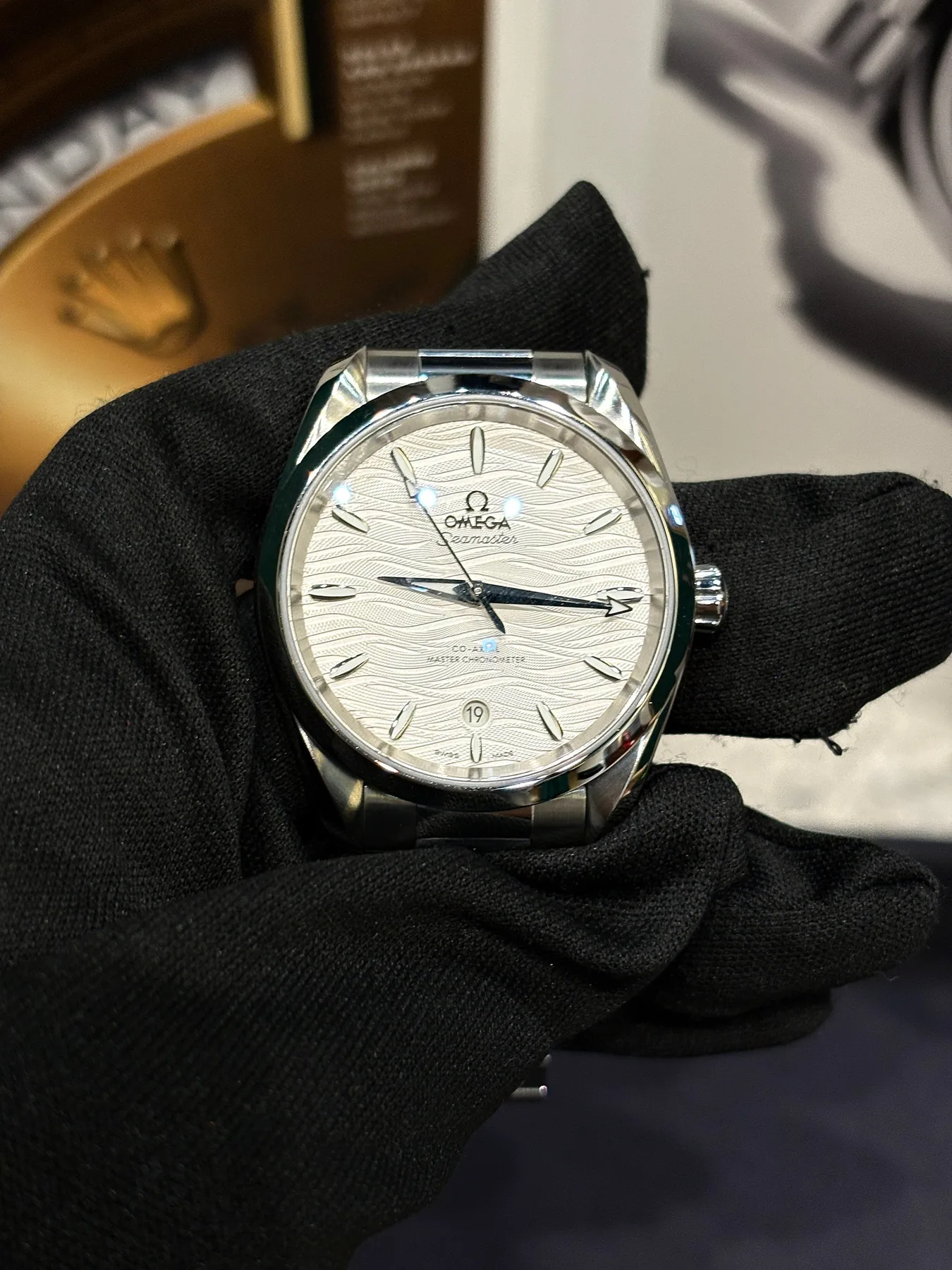 오메가 씨마스터 아쿠아 테라 150M 코액시얼 마스터 크로노미터 38MM 사진 2