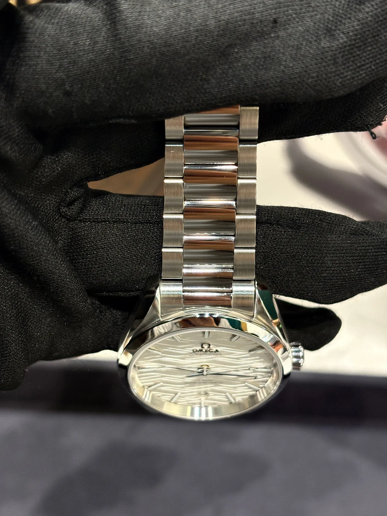 오메가 씨마스터 아쿠아 테라 150M 코액시얼 마스터 크로노미터 38MM 사진 5
