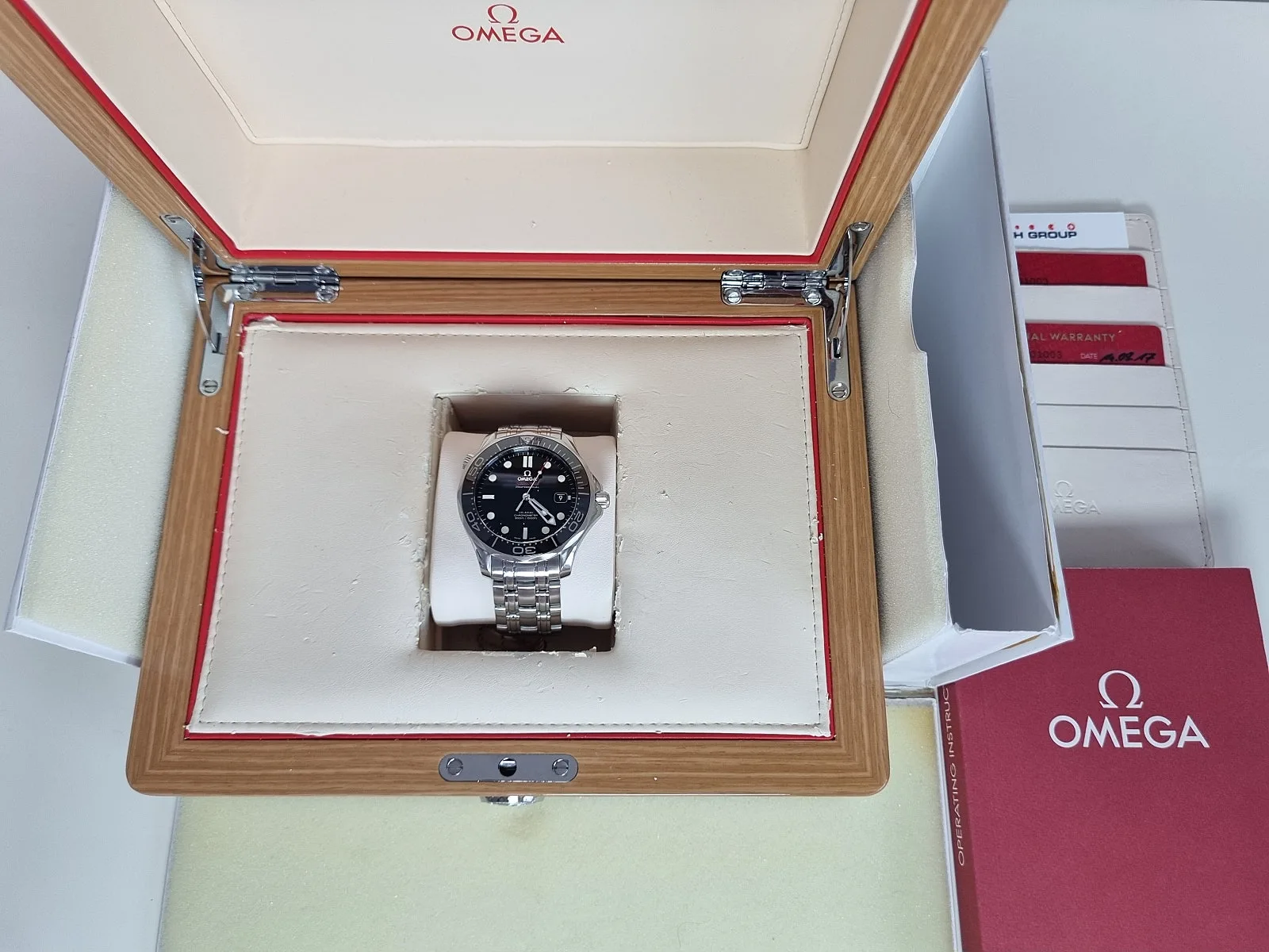 오메가 씨마스터 300 검판 41MM 2015 사진 6