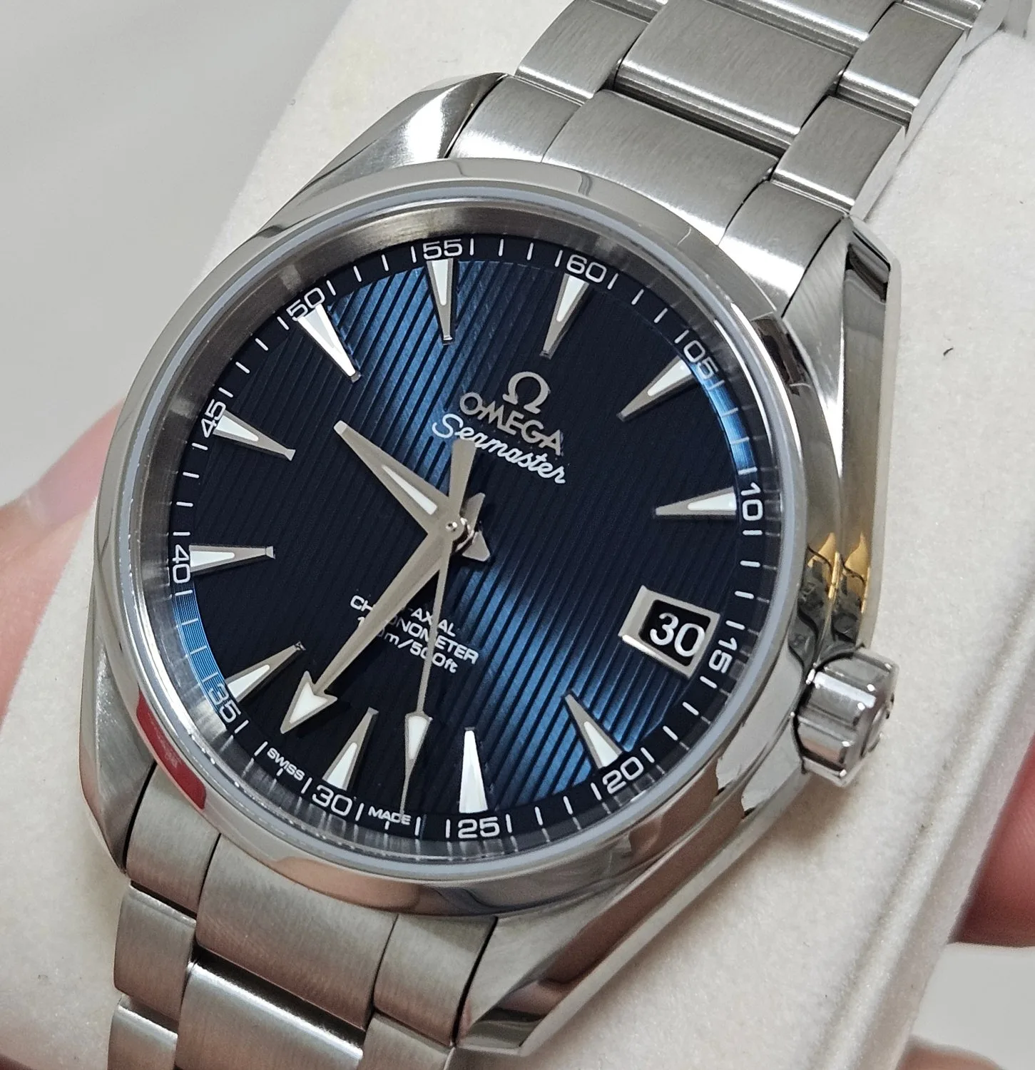 오메가 아쿠아테라 스카이폴 청판 38.5mm 사진 8