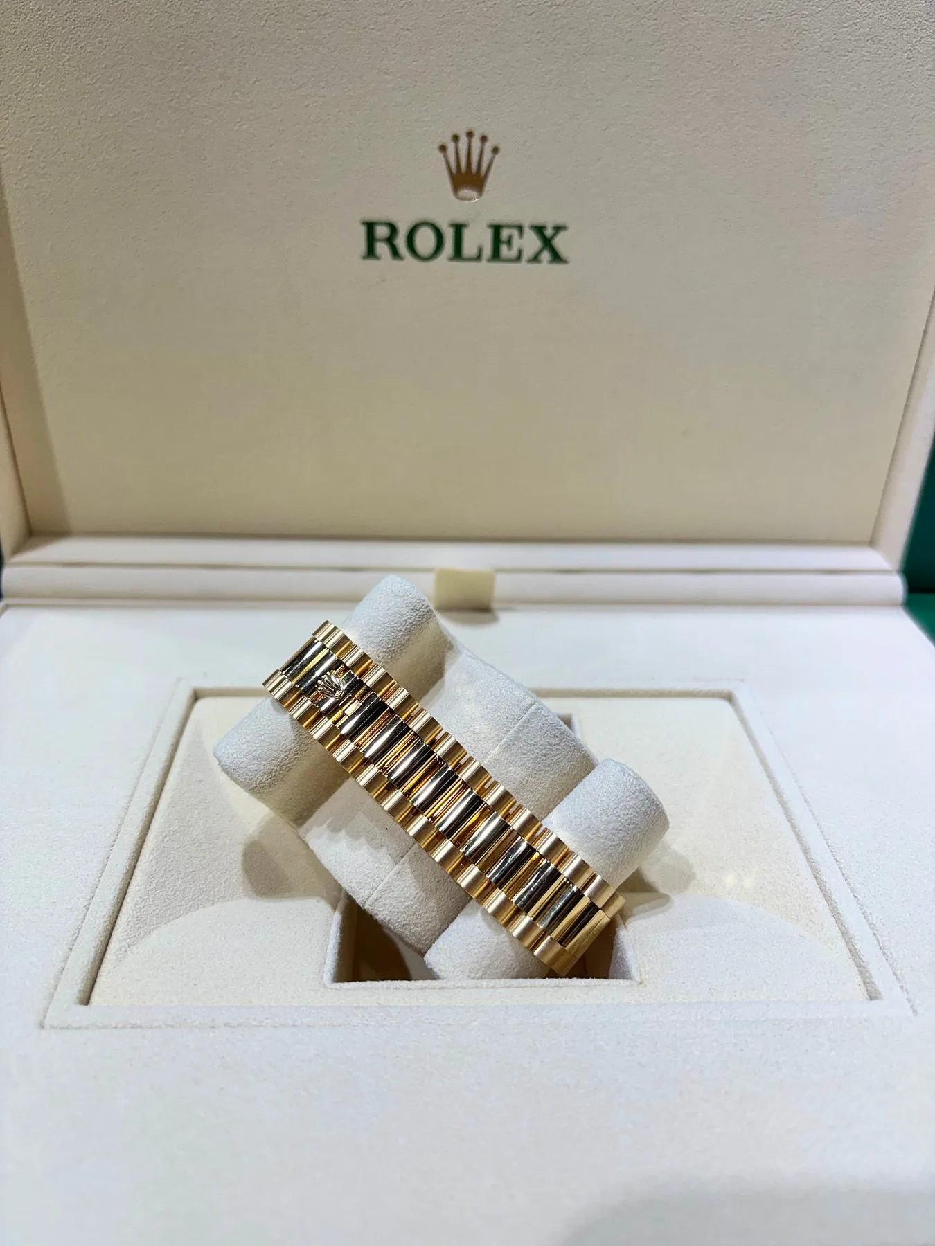 롤렉스 데이데이트 40mm 샴페인 바게트판 베젤다이아 228348RBR 2020 사진 5