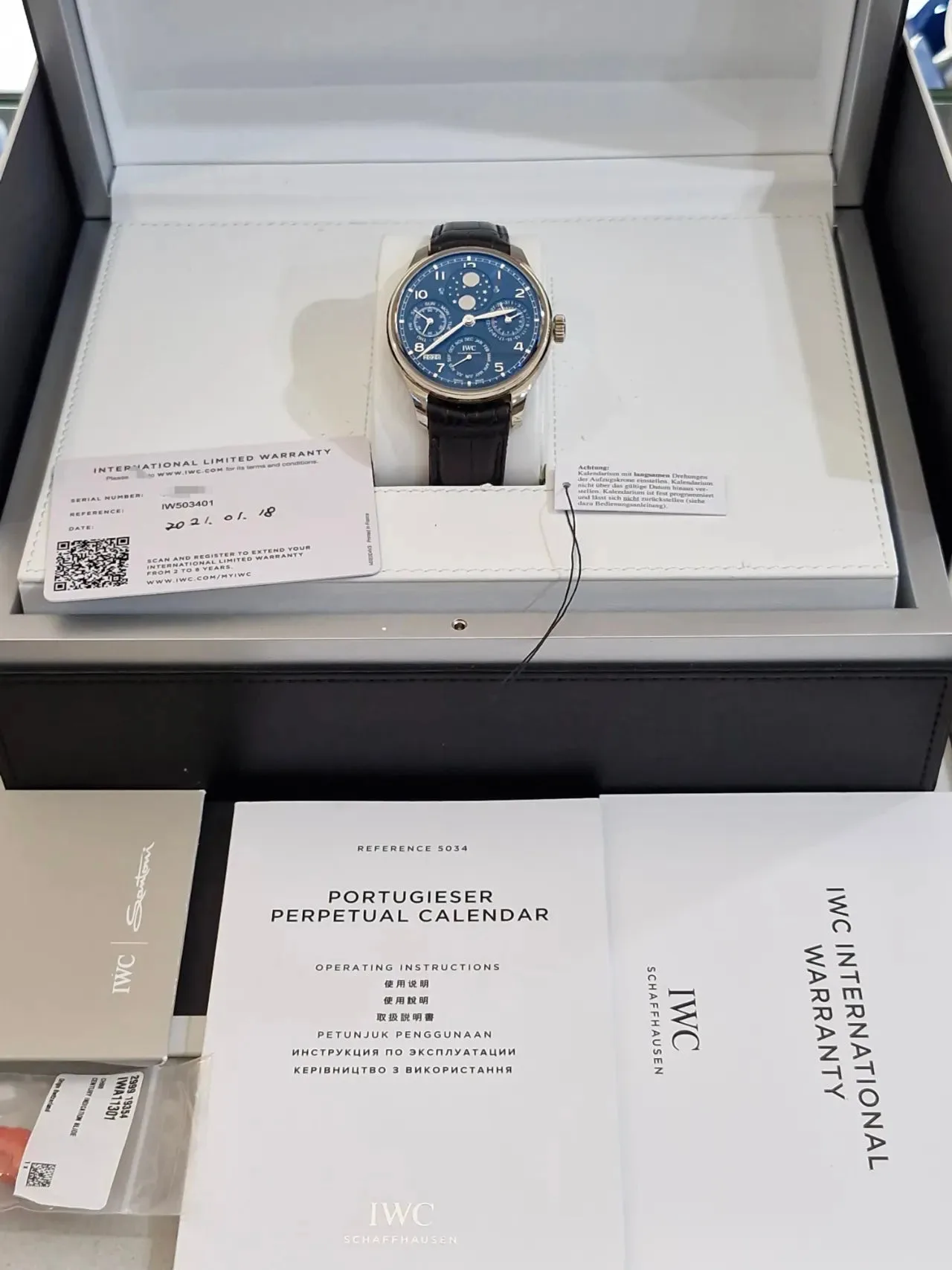 IWC 포르투기즈 퍼페츄얼캘린더 화이트골드 청판 2021 사진 5