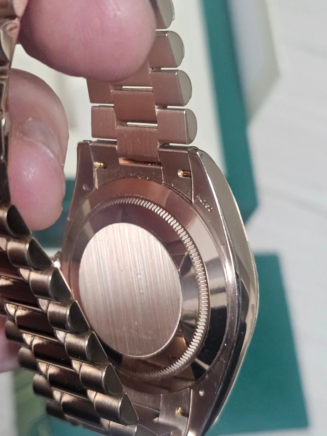 롤렉스 데이데이트 40mm 금통 초코판 2024 사진 8