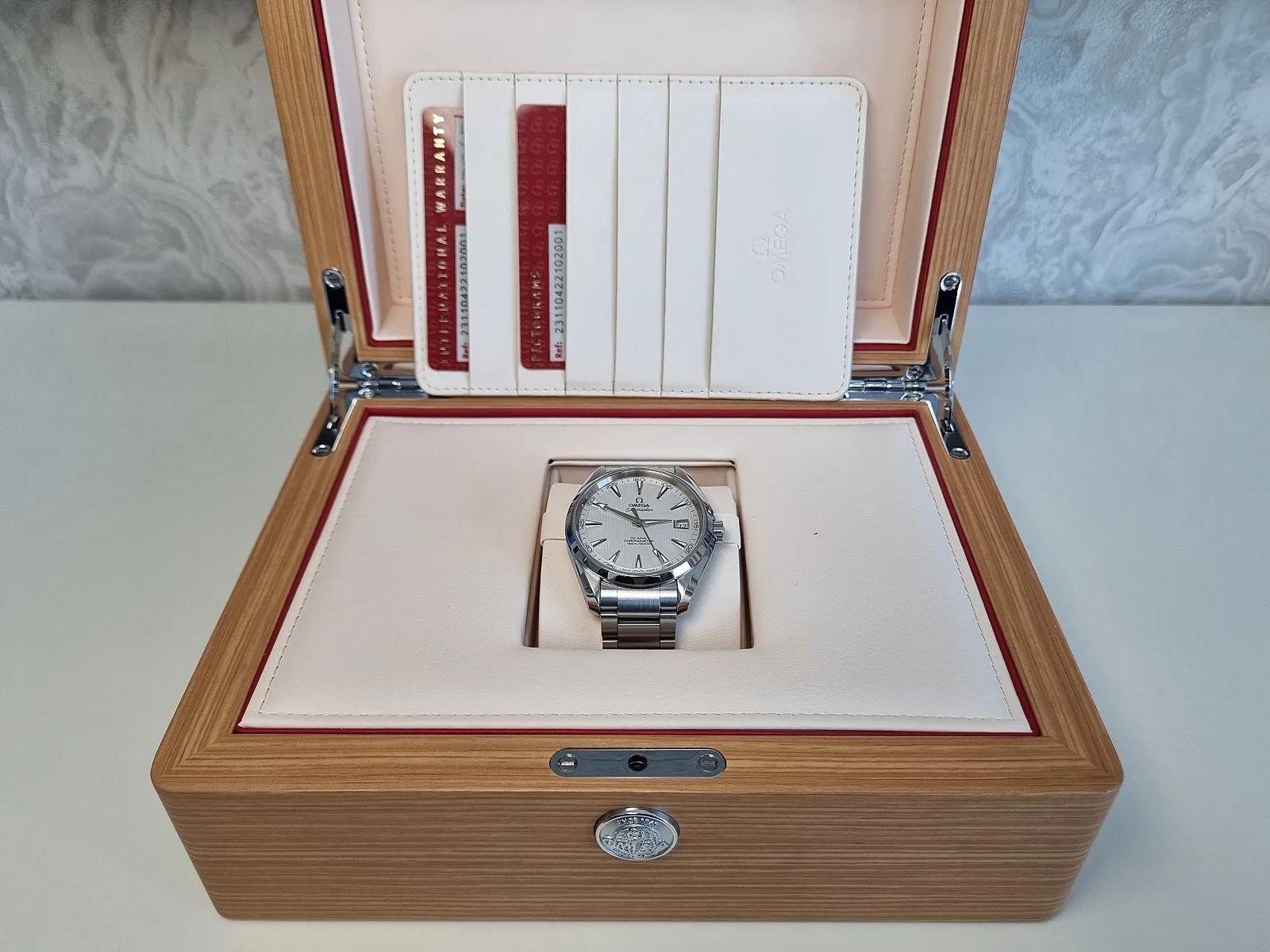 오메가 씨마스터 아쿠아테라 화이트판 41mm 2013 사진 1