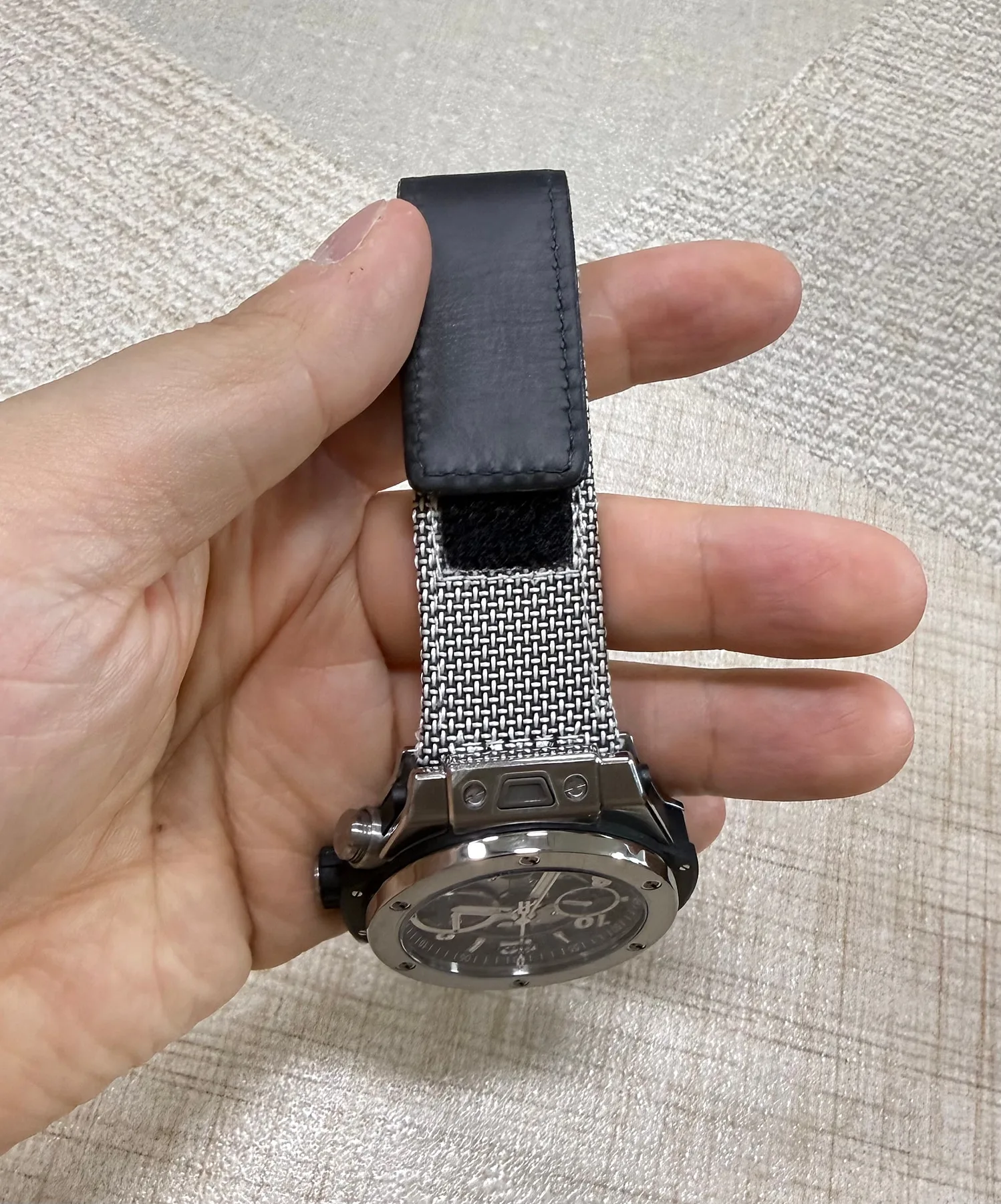 위블로 빅뱅 유니코 42mm 티타늄 패브릭 스포츠 스트랩 사진 4