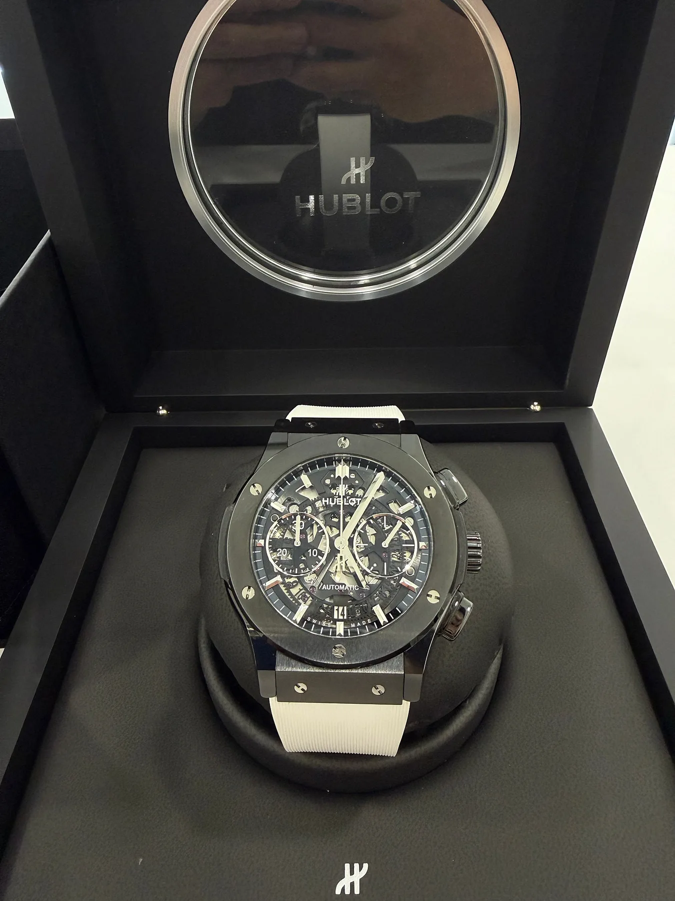 위블로 에어로퓨전 블랙매직 세라믹 44mm 2024 사진 6