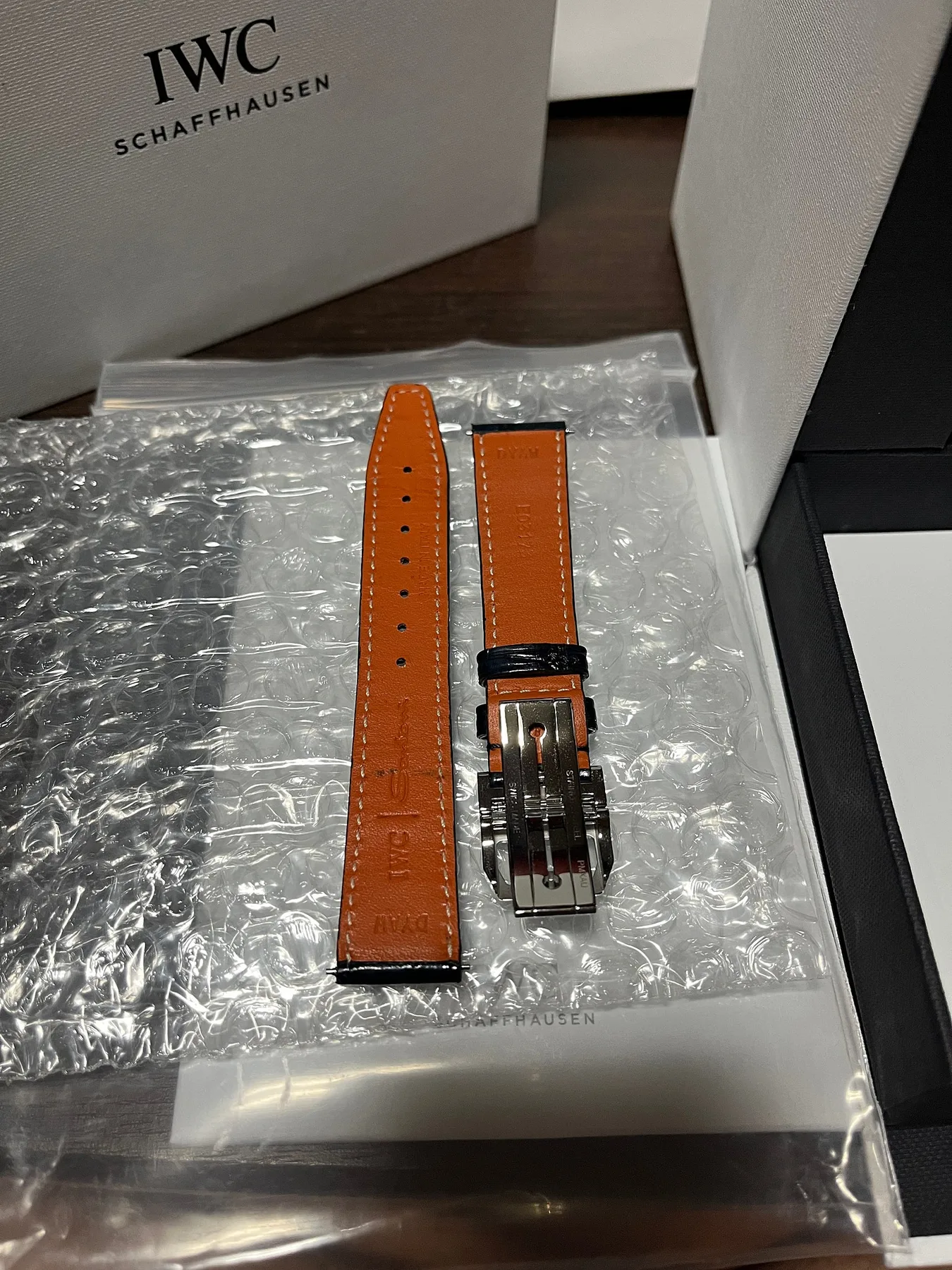 IWC 파일럿 36 구형 청판 2022 사진 6